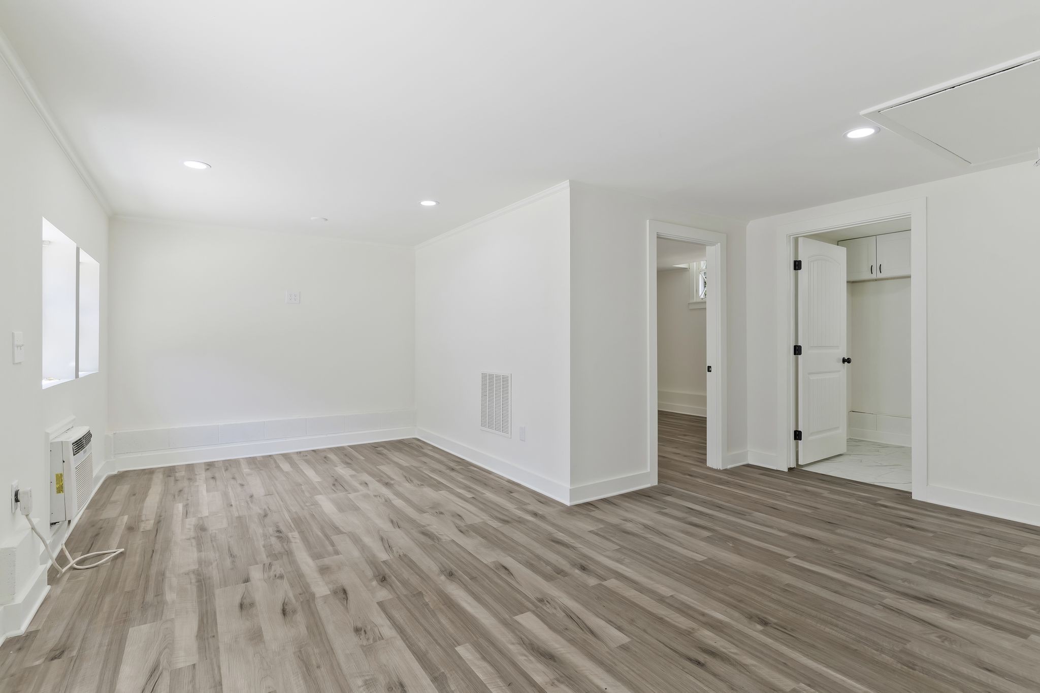103 Crossroad Dr