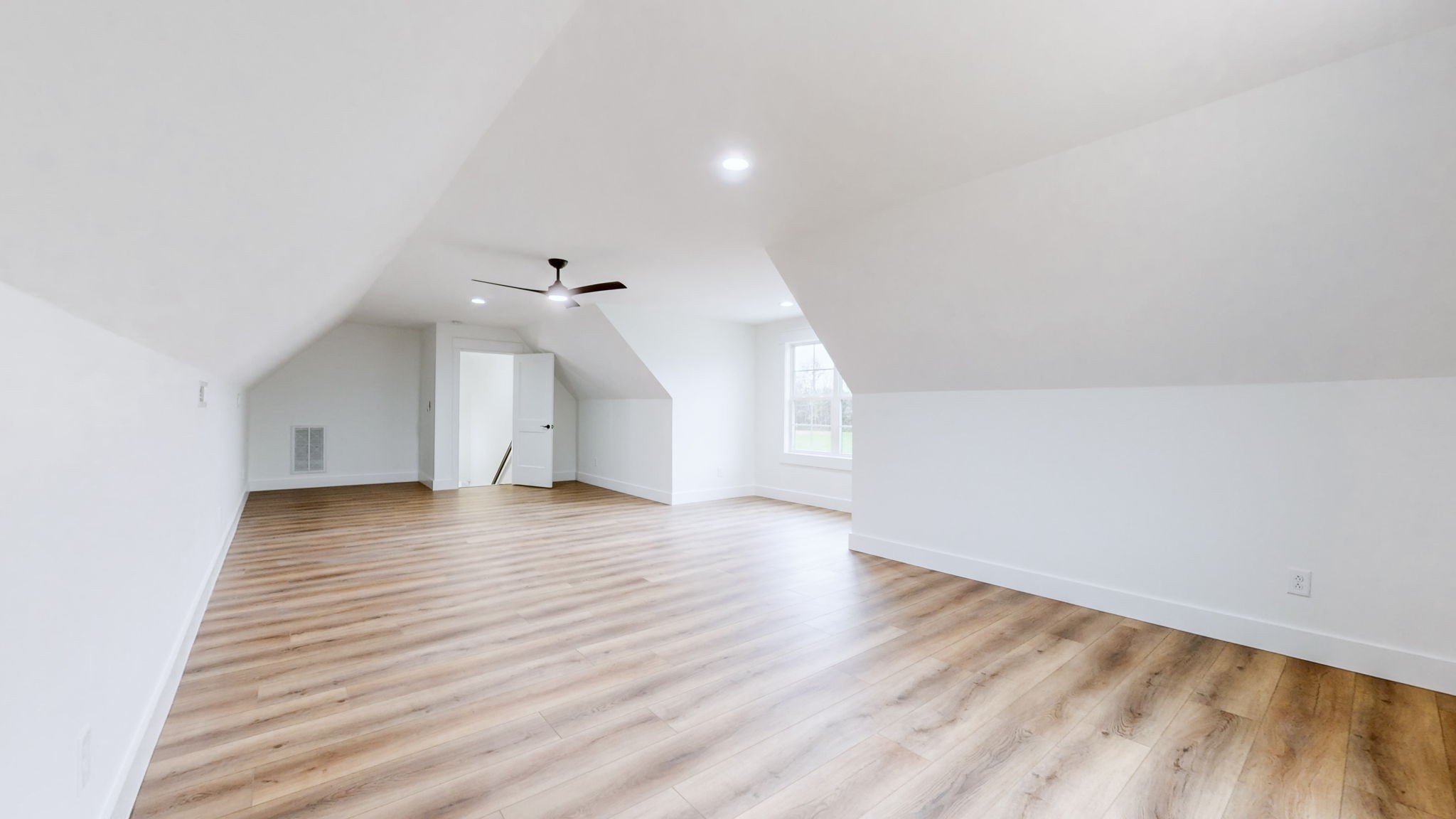 3669 Highship Rd