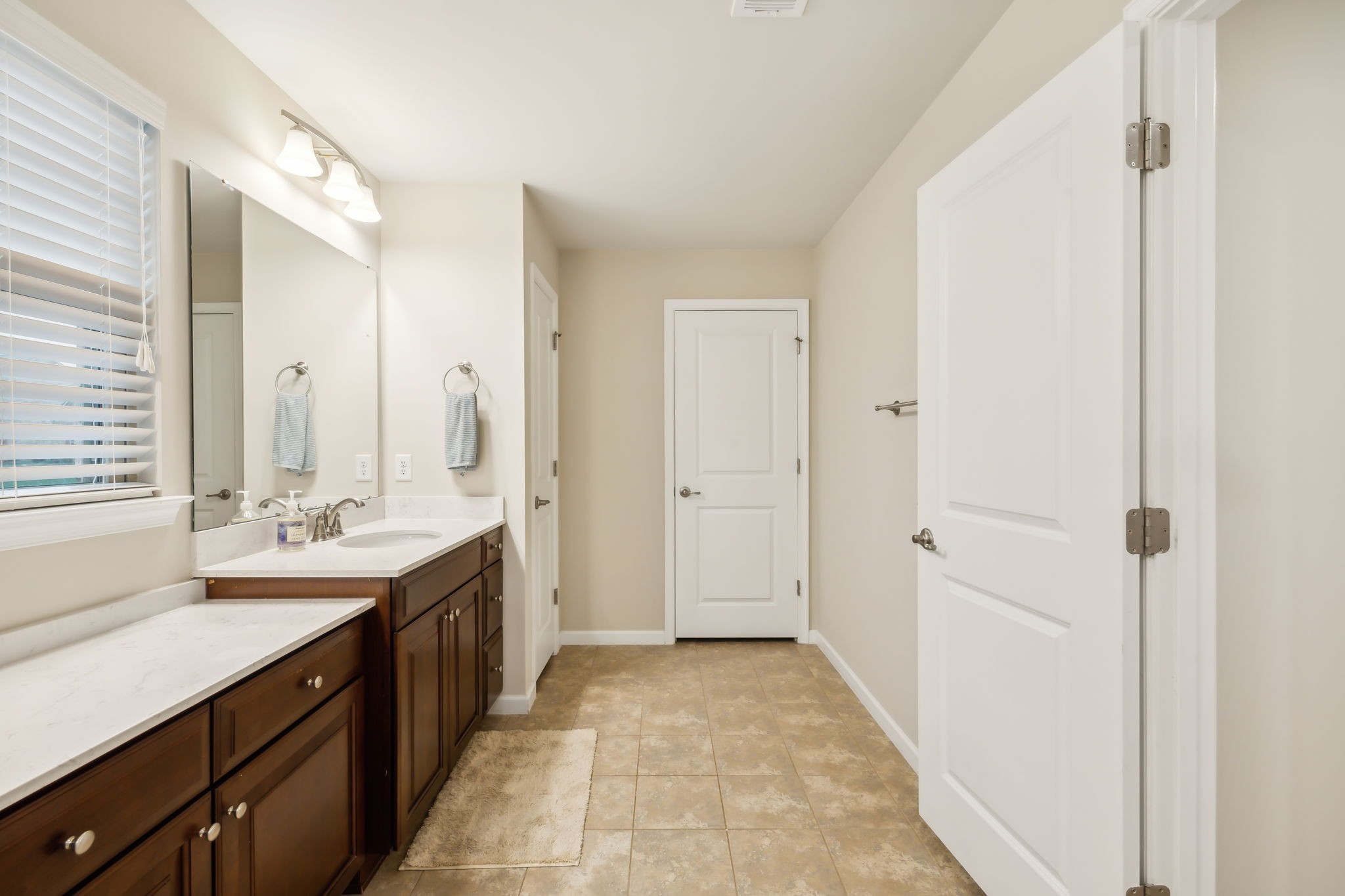 9067 Clovercroft Preserve Dr