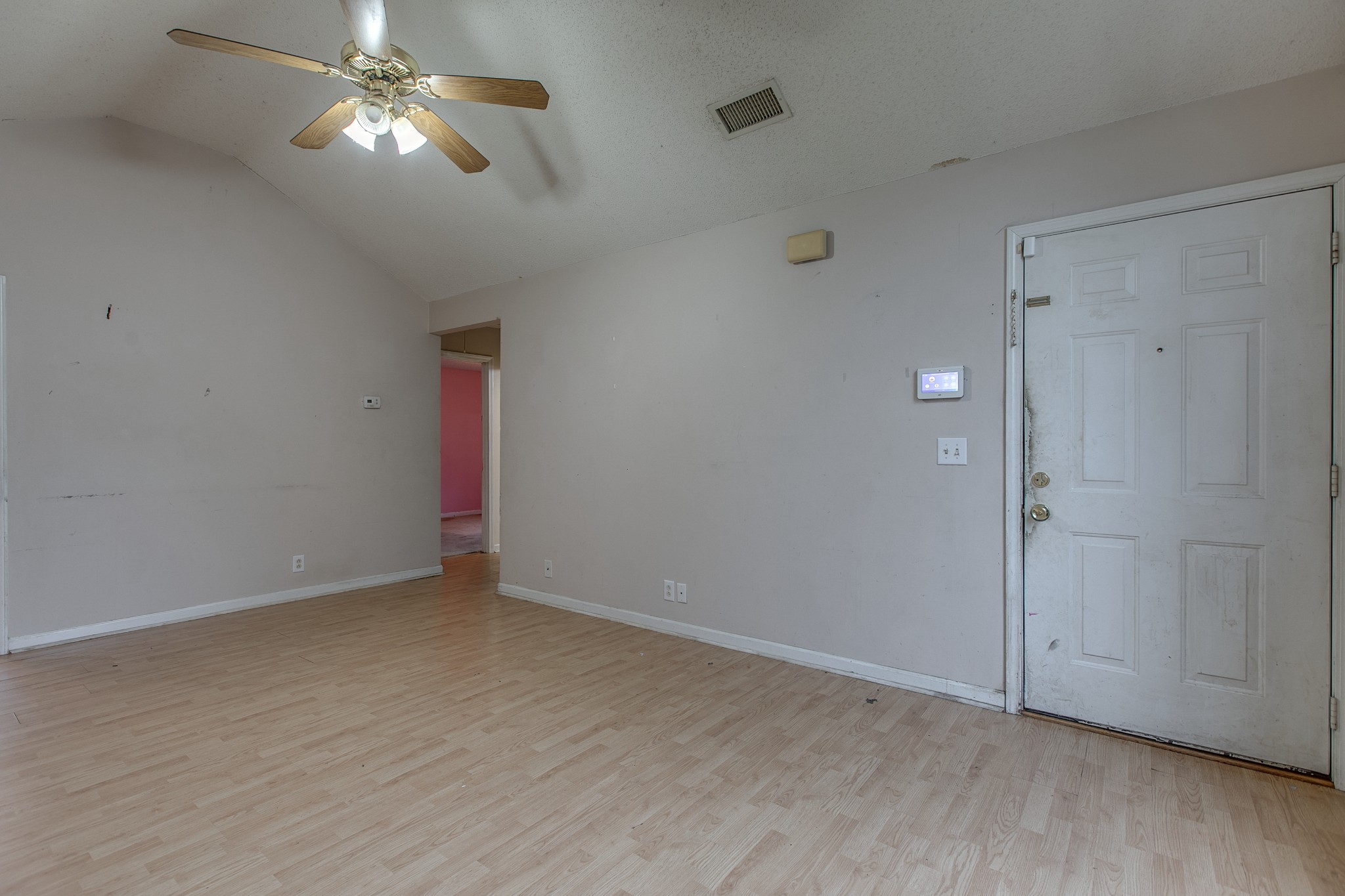 1523 Rochester Dr