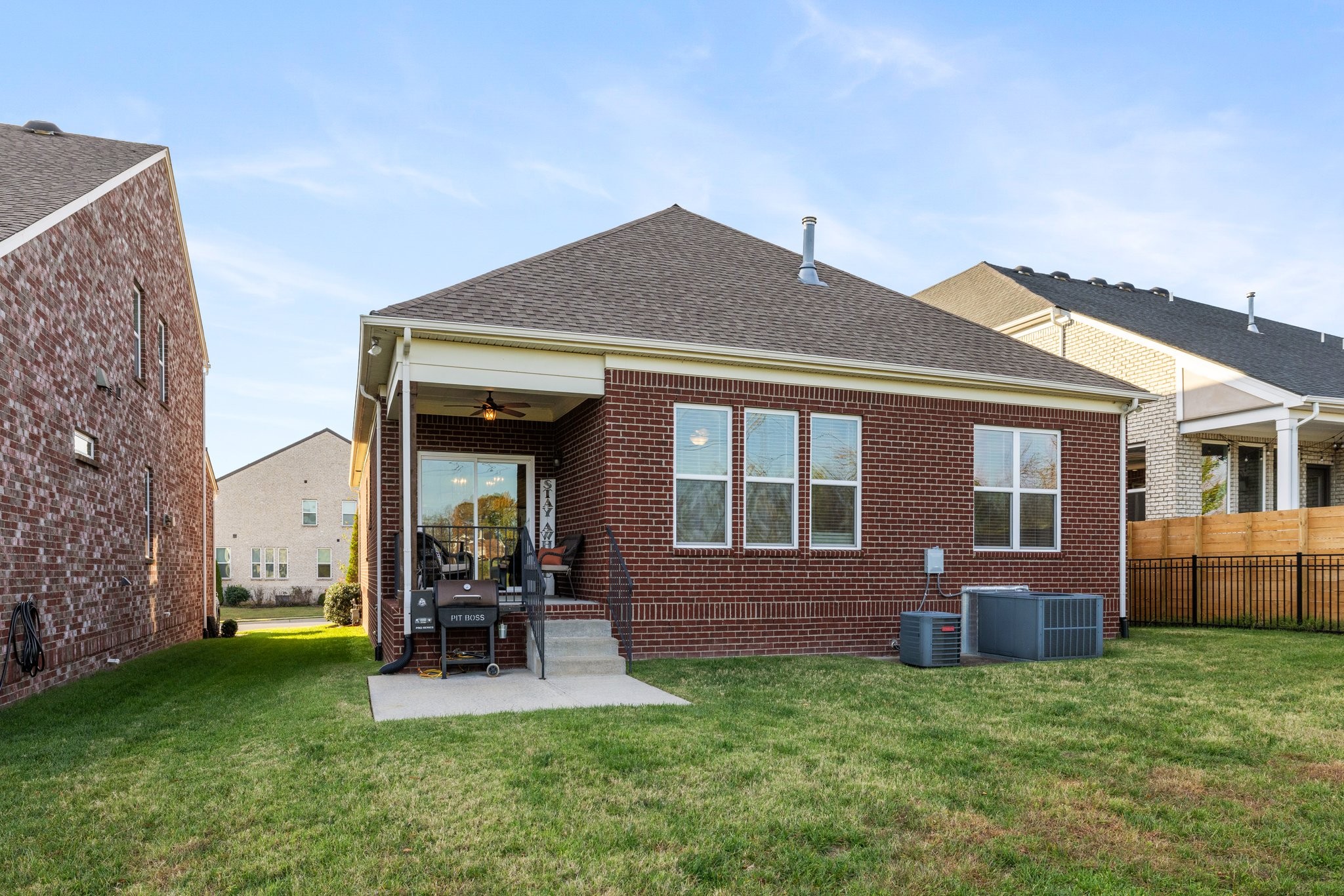 1008 Syler Dr