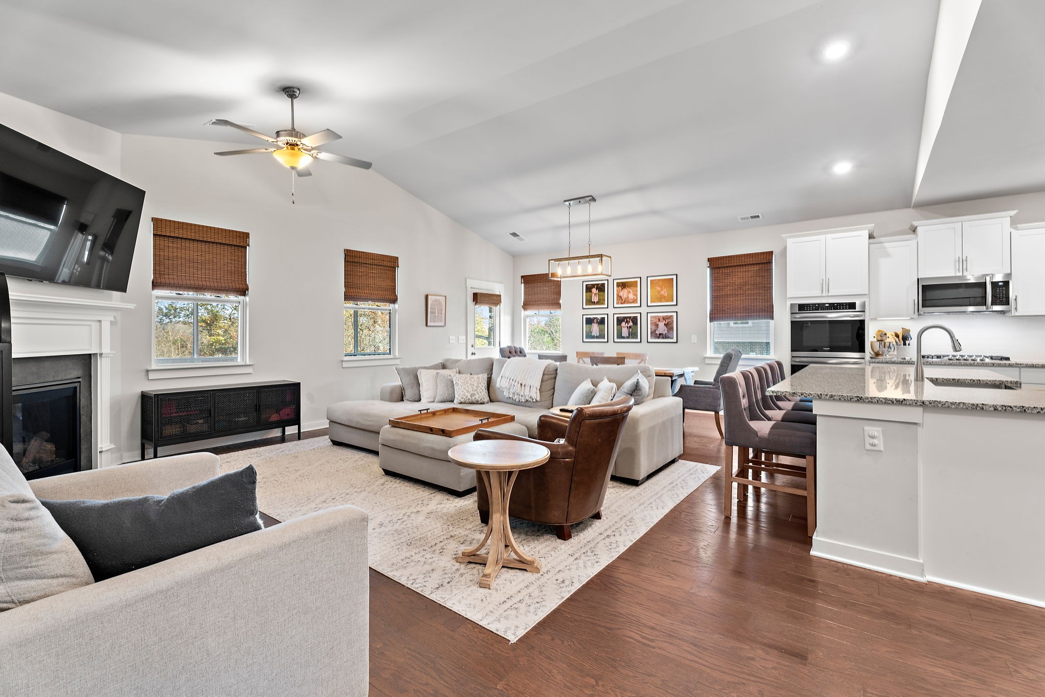 2233 Maytown Cir