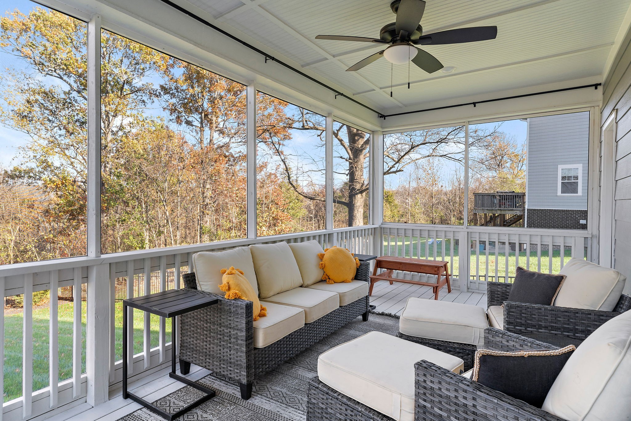 2233 Maytown Cir