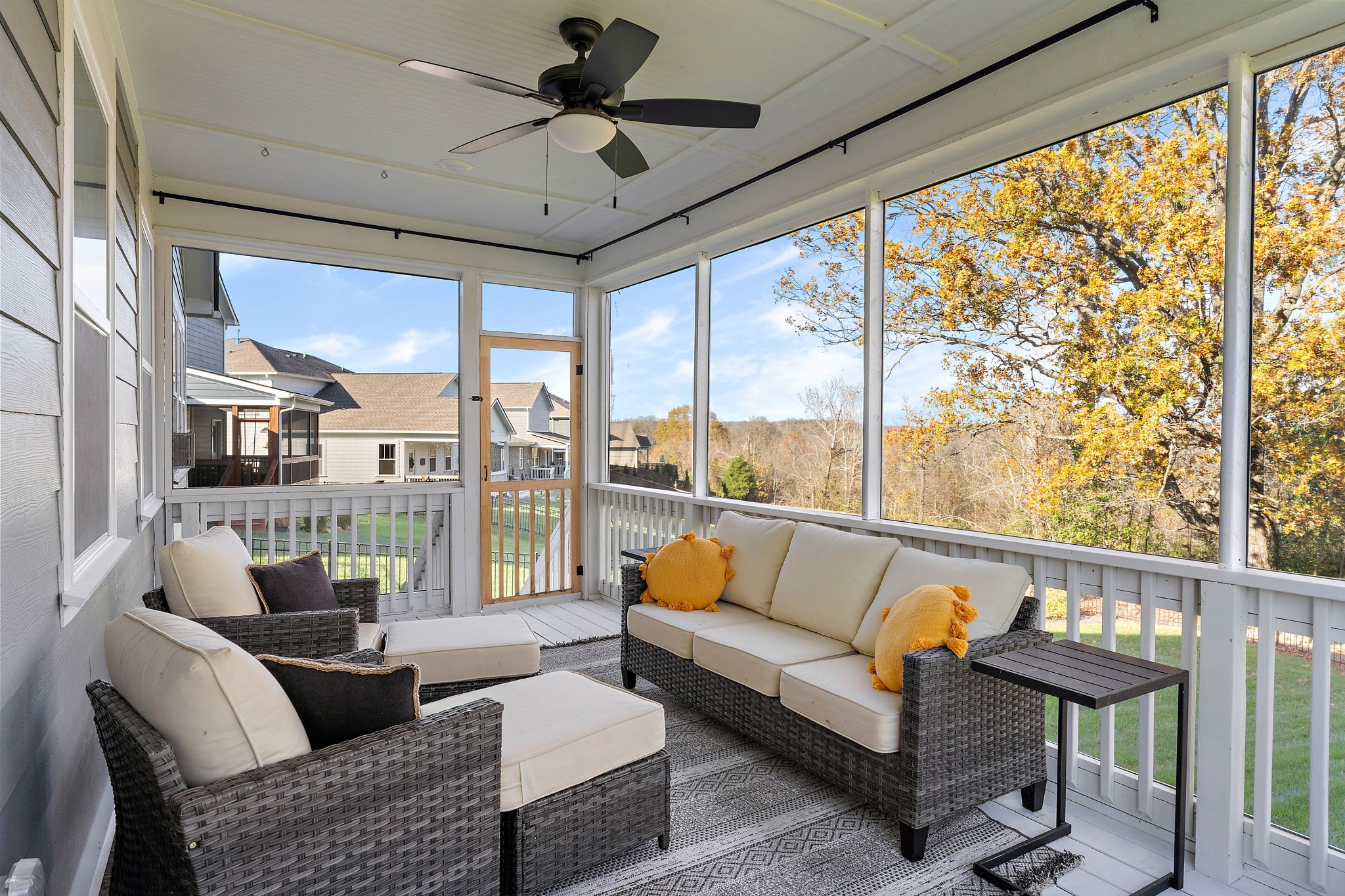 2233 Maytown Cir