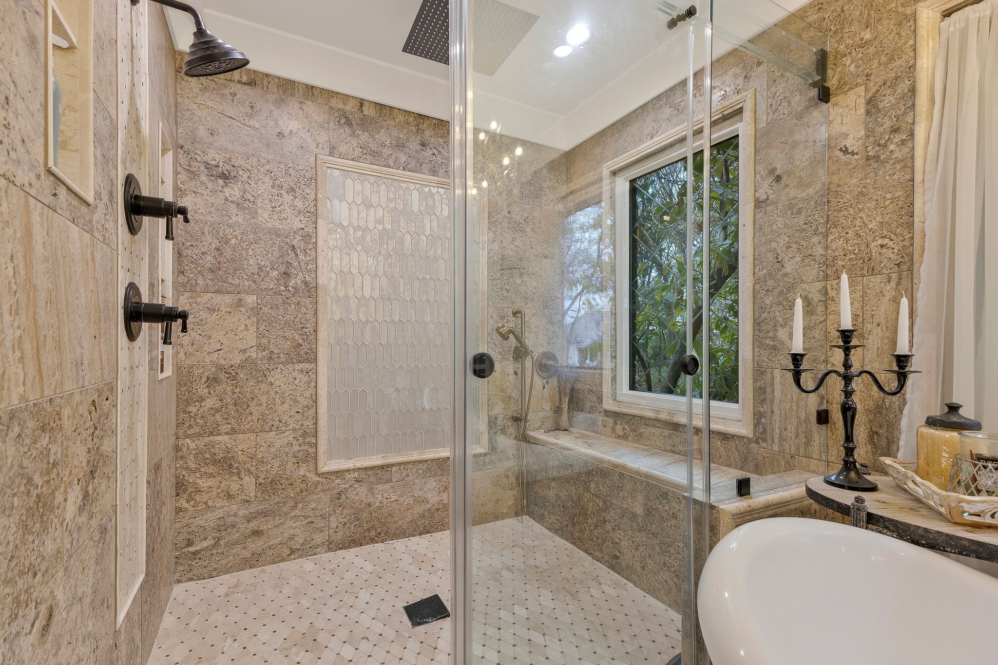 417 Logans Cir