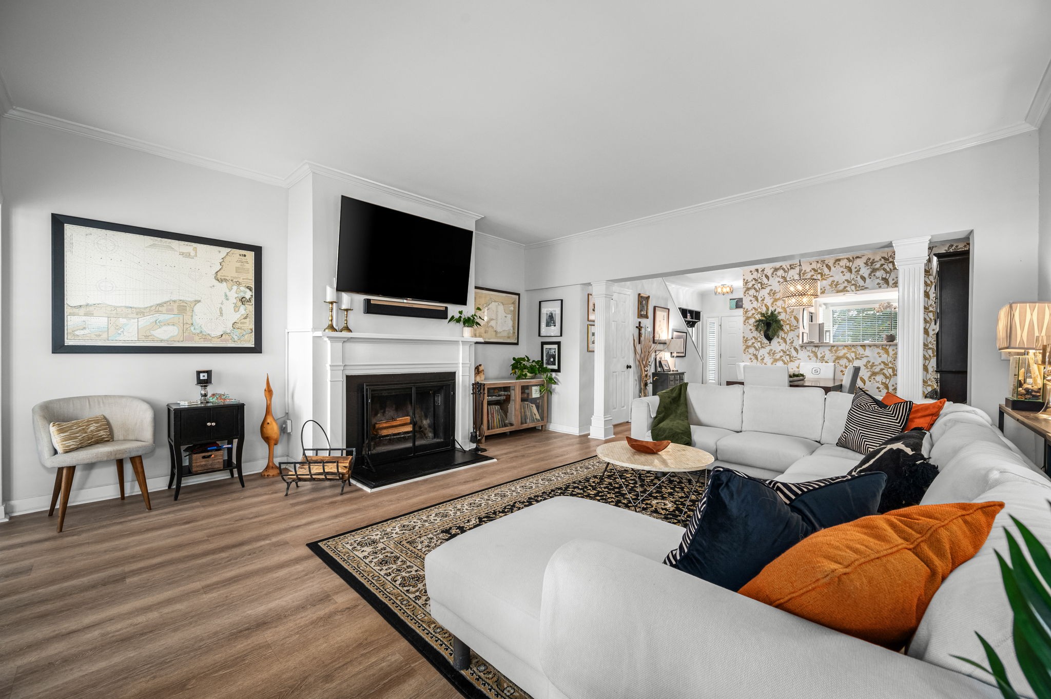 1407 Cambridge Dr