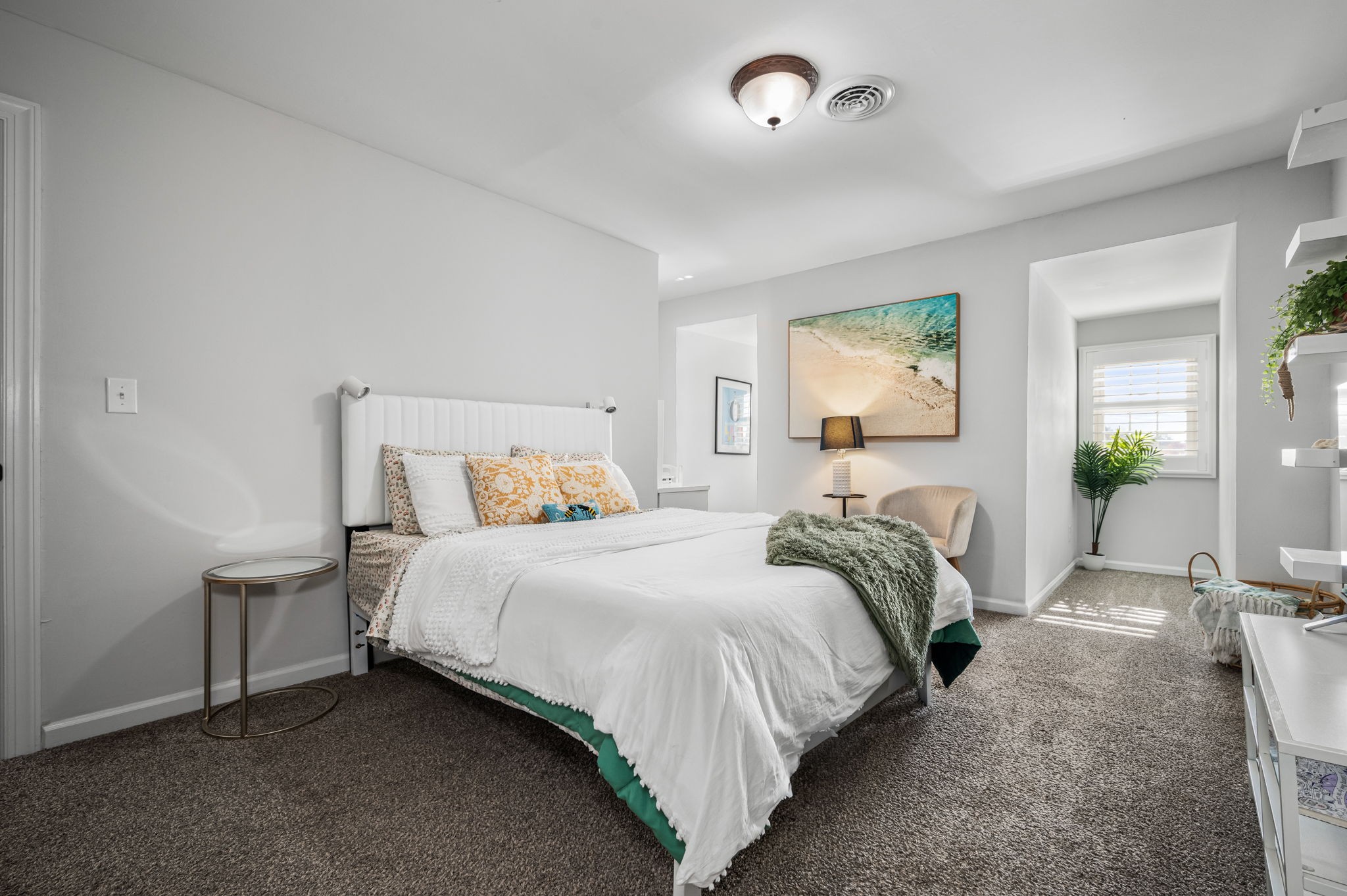 1407 Cambridge Dr