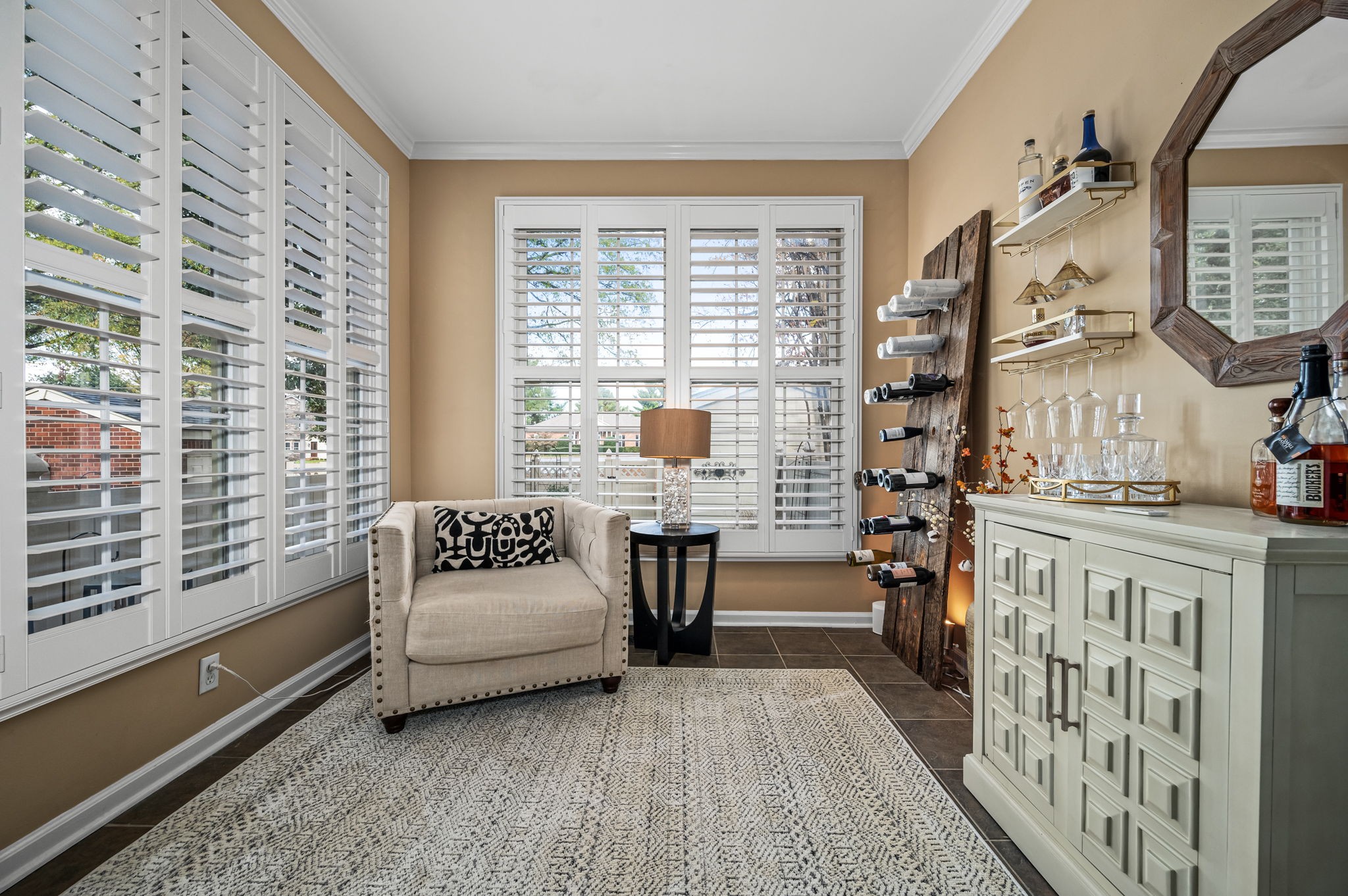 1407 Cambridge Dr