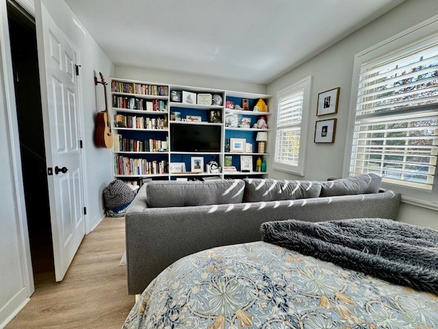 1407 Cambridge Dr