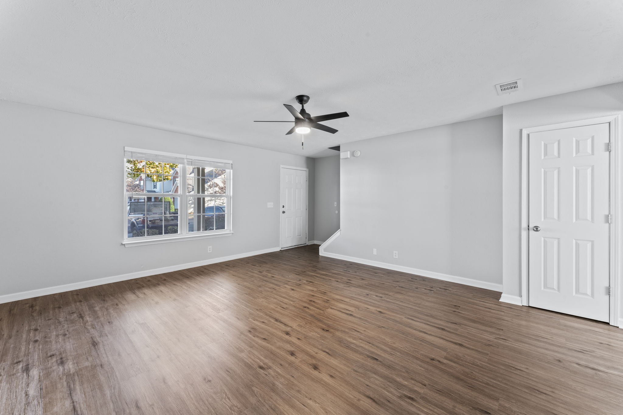 3232 Prater Ct