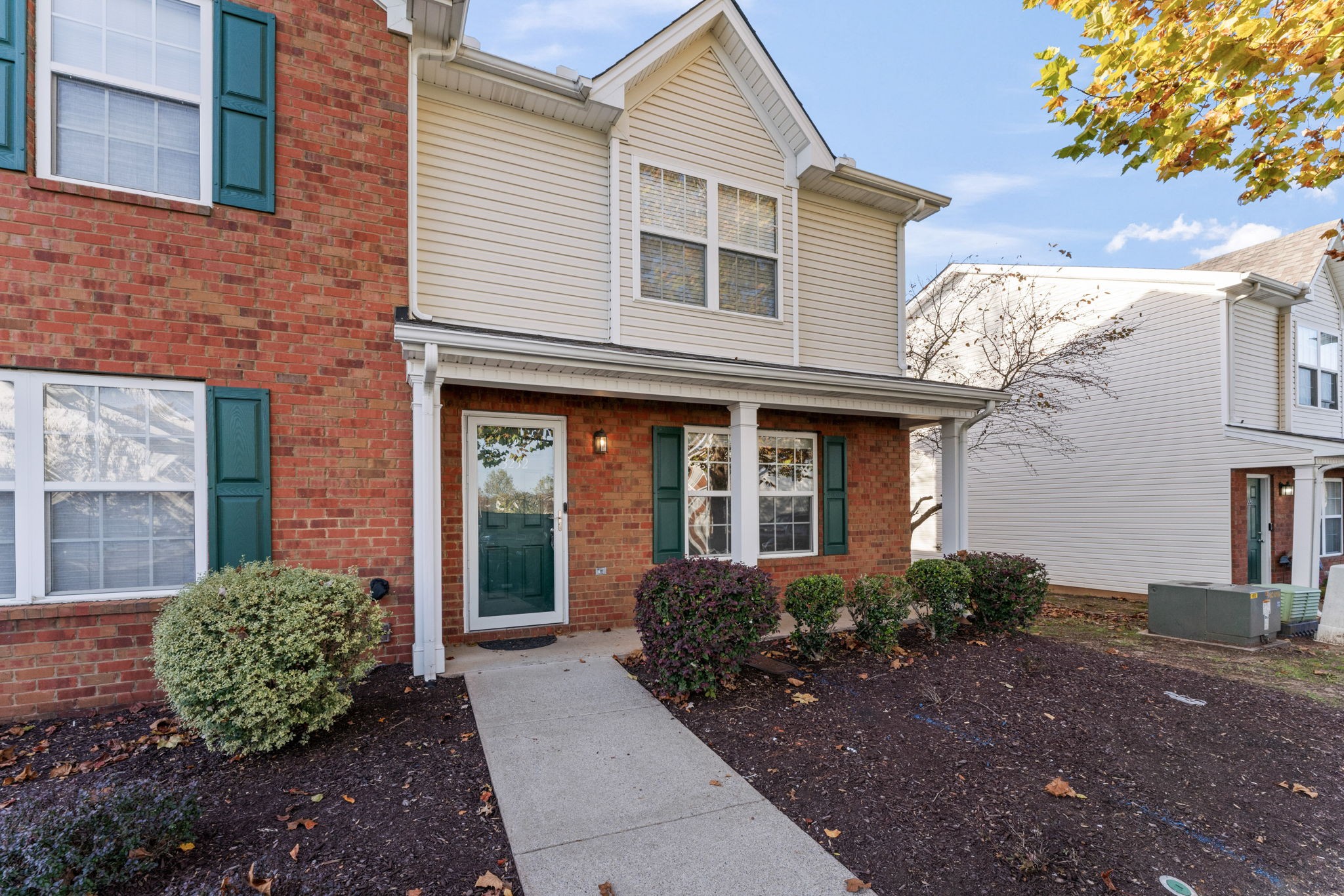 3232 Prater Ct