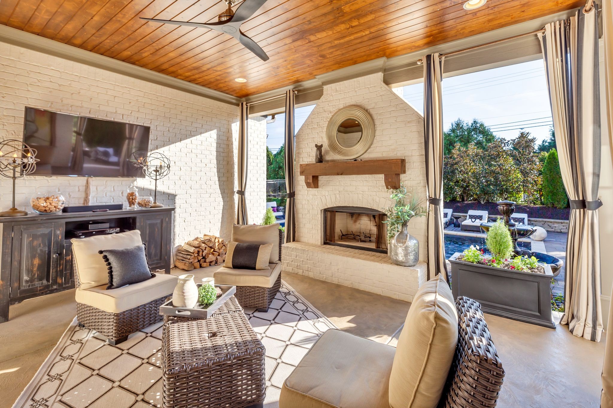 1013 Rosebud Ct