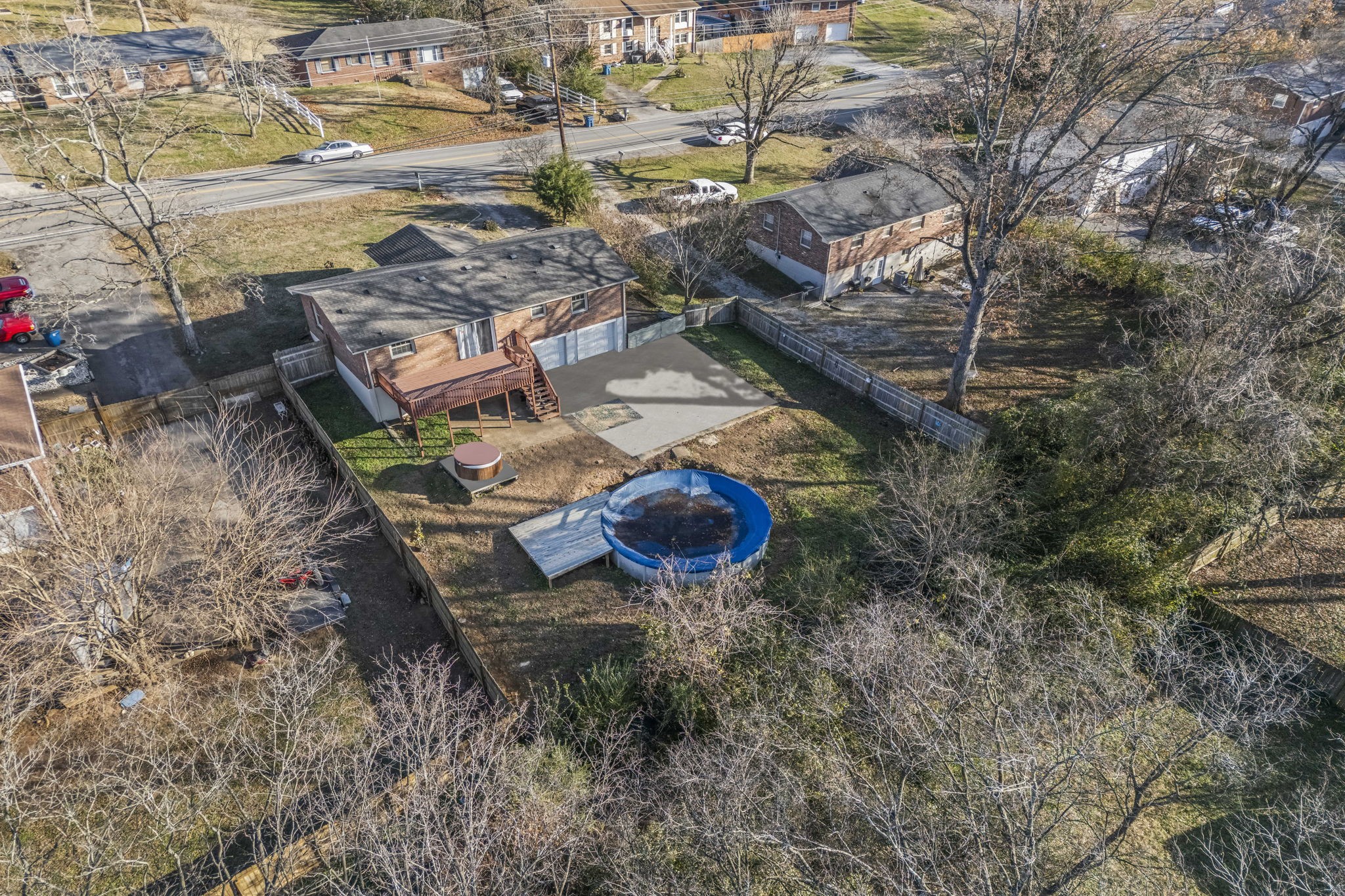 7025 Bonnafair Dr