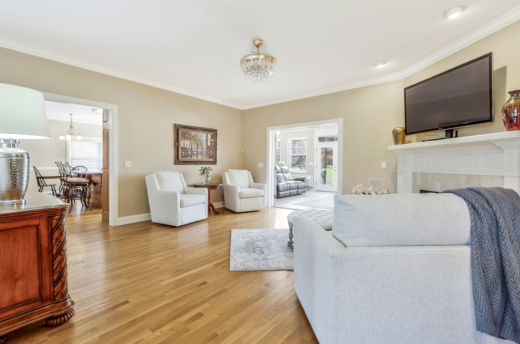 1798 Irby Lane