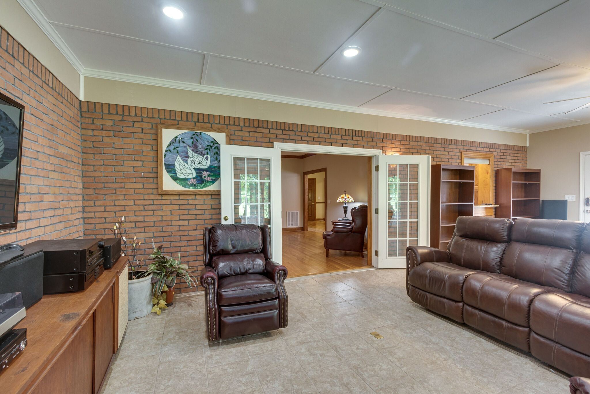 1798 Irby Lane
