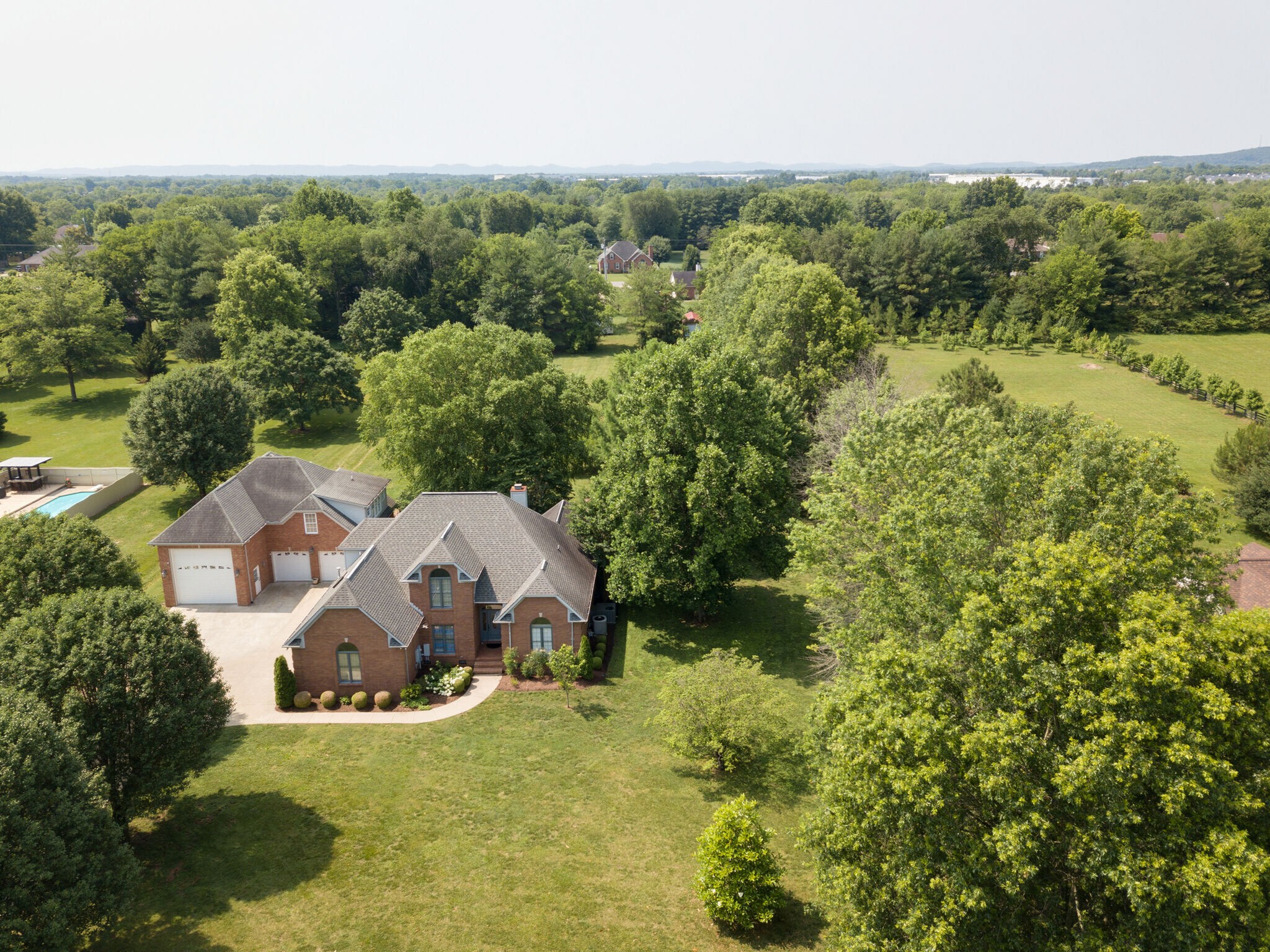 1798 Irby Lane