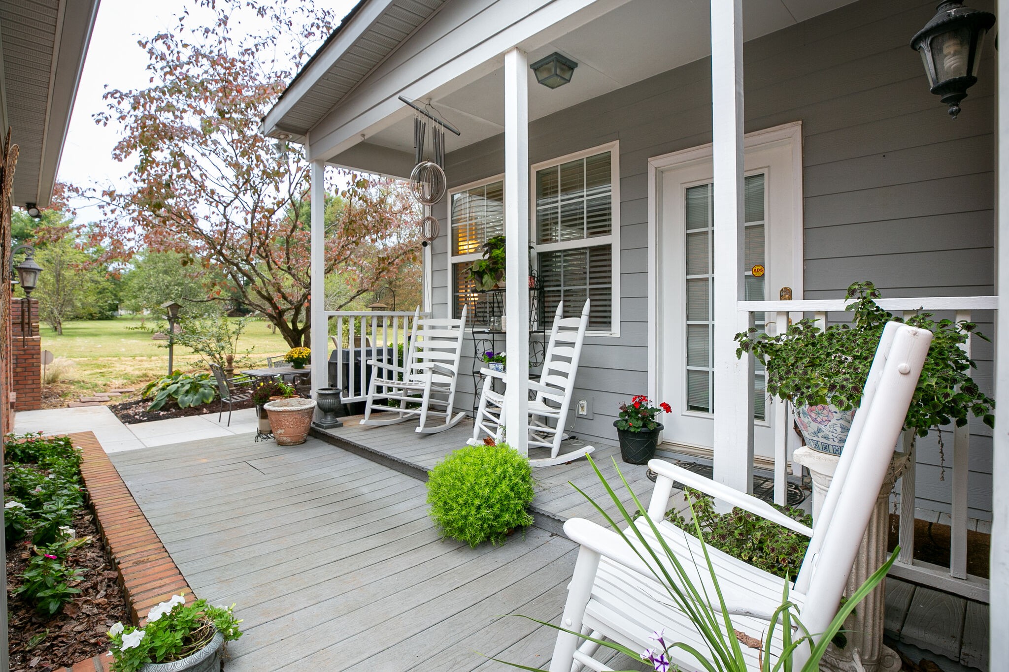1798 Irby Lane