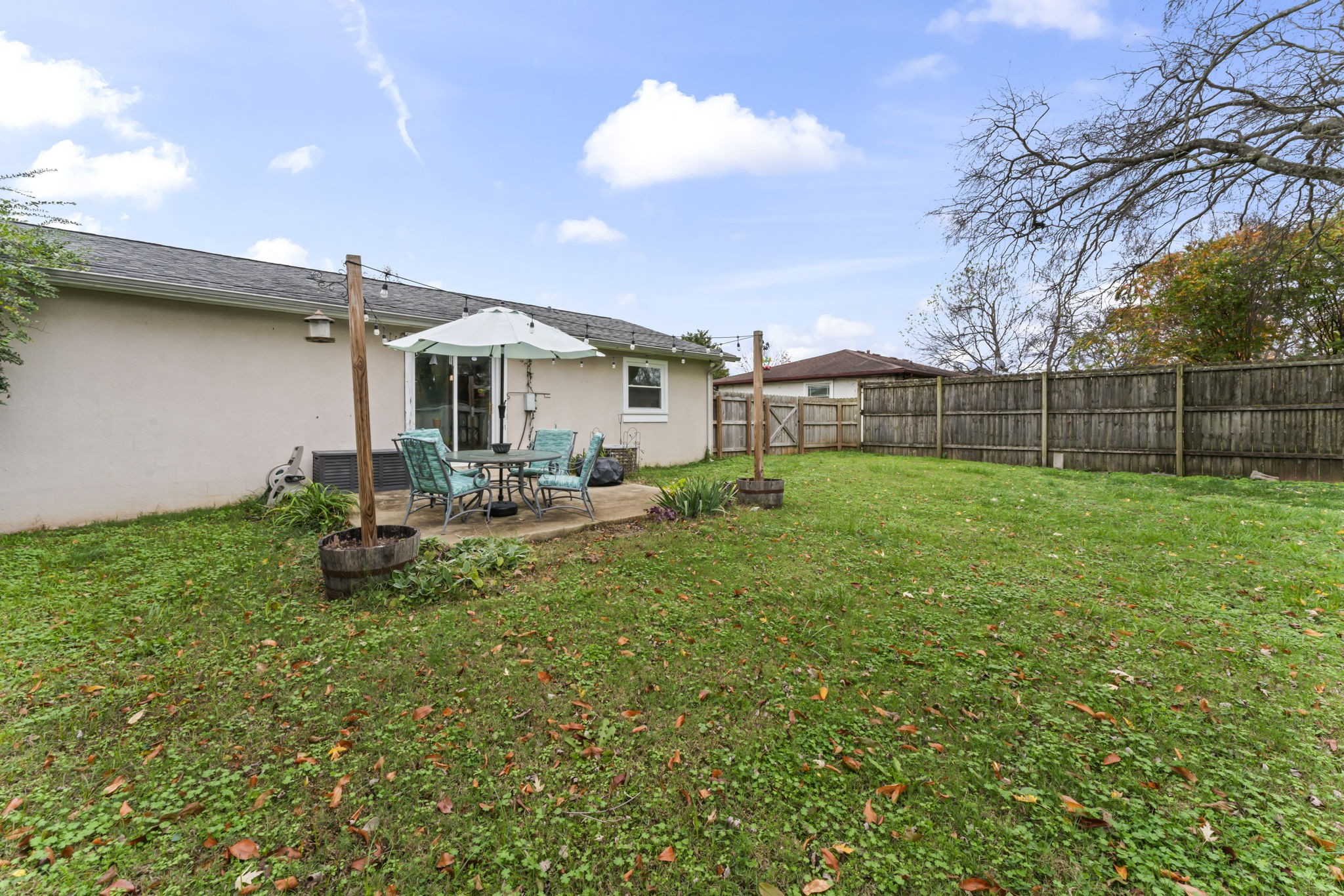 208 S Kings Hwy, S