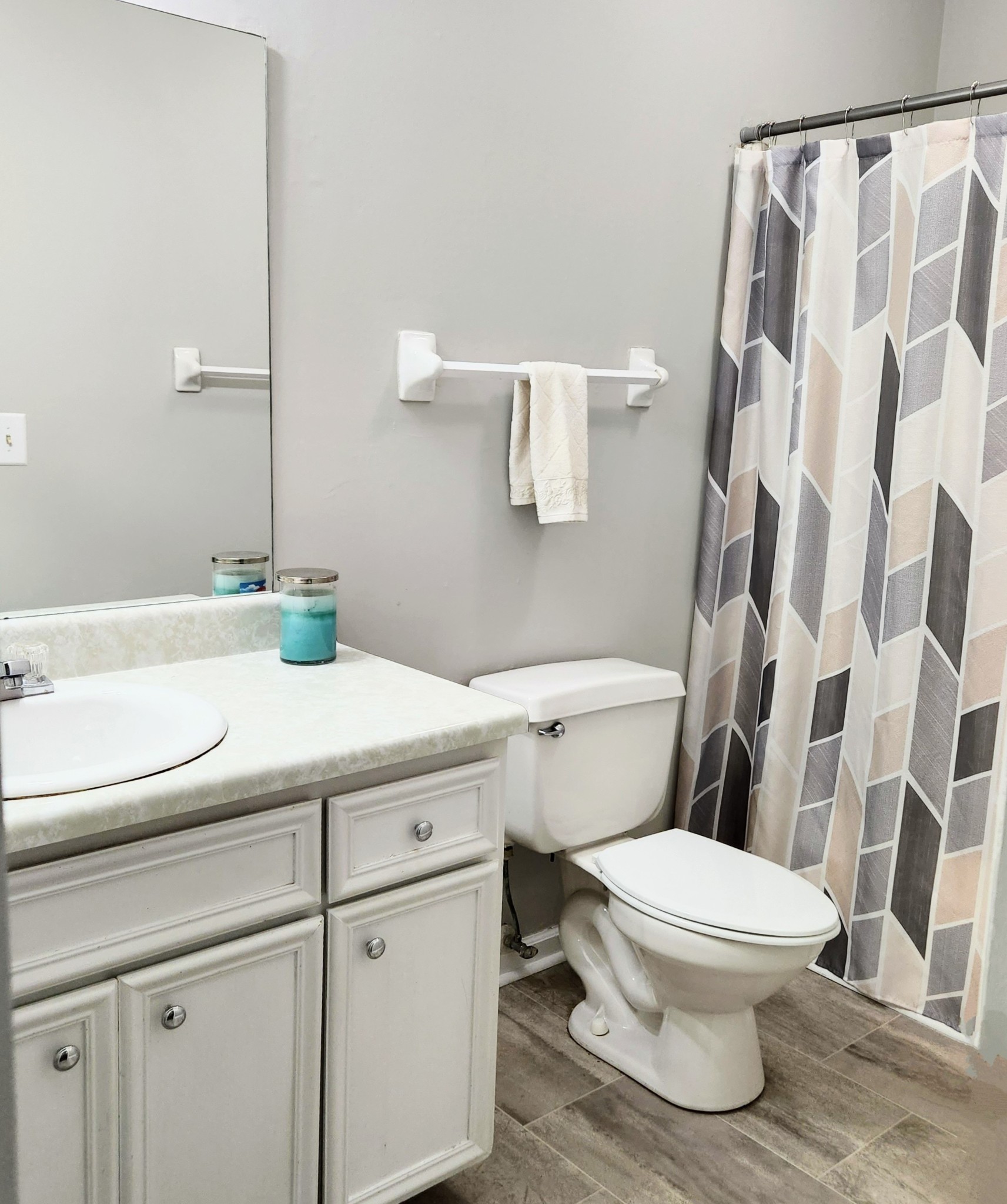 1301 Neelys Bend Rd Unit: 9