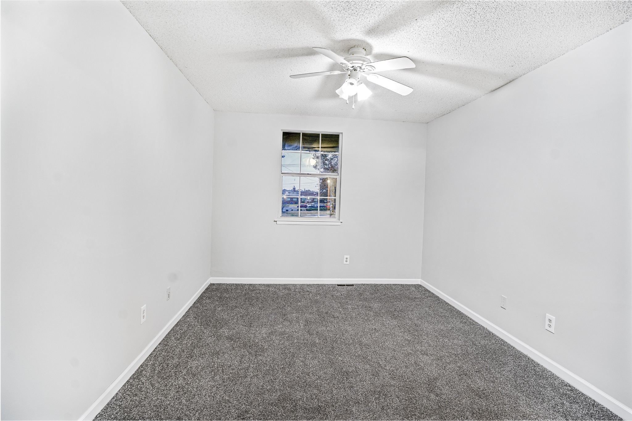 1301 Neelys Bend Rd Unit: 9