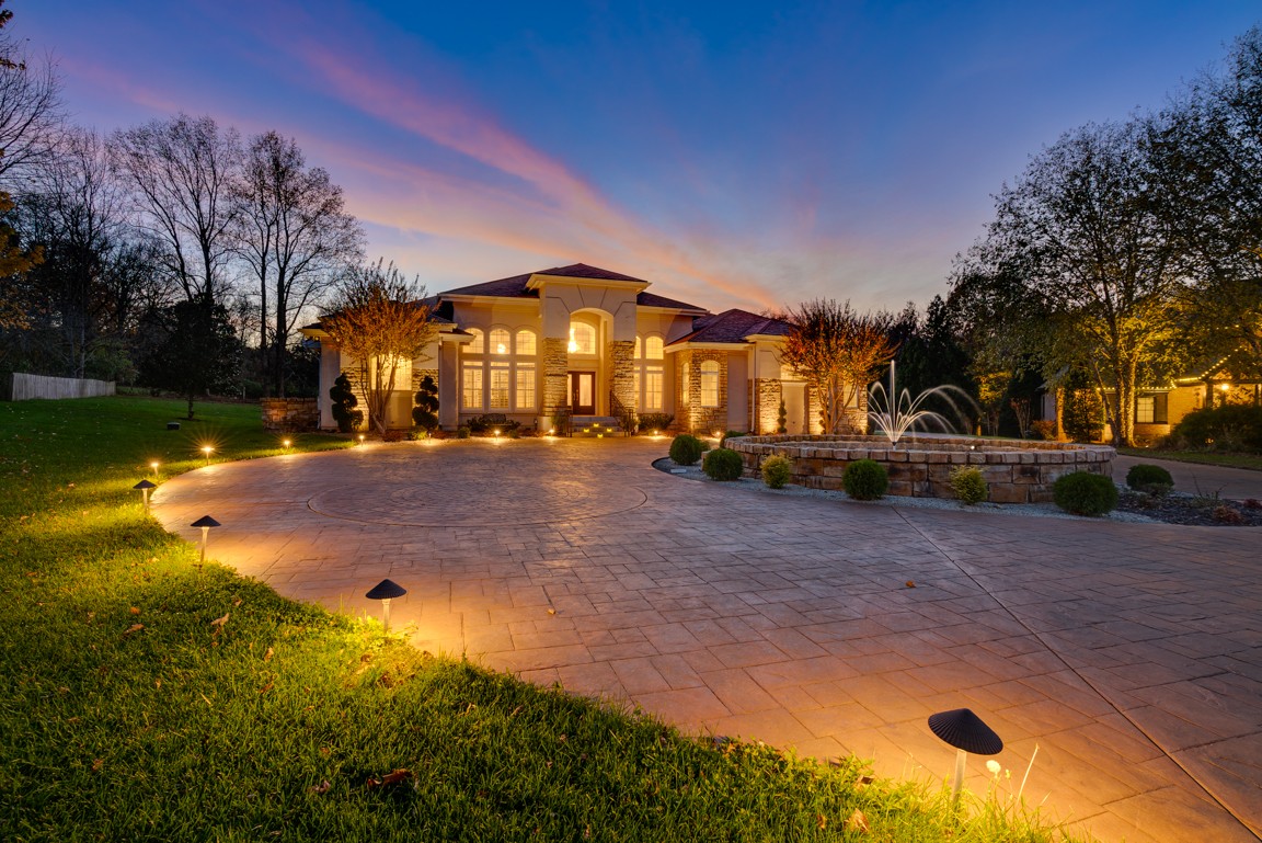 4341 Ambergate Ct