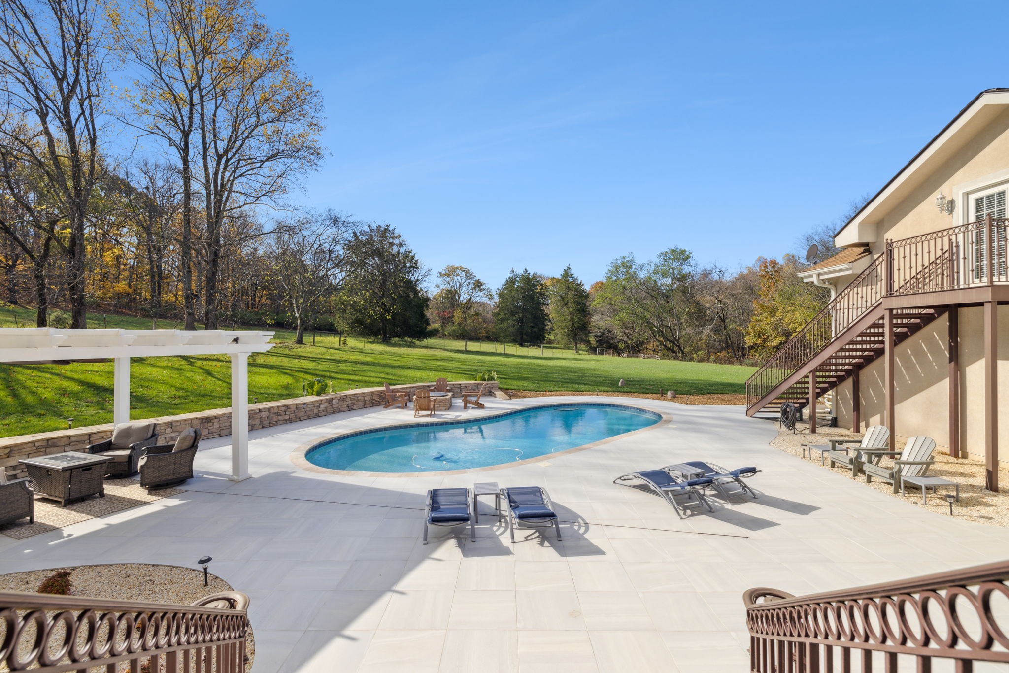 4341 Ambergate Ct