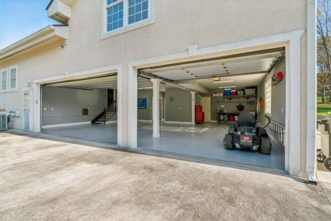 4341 Ambergate Ct