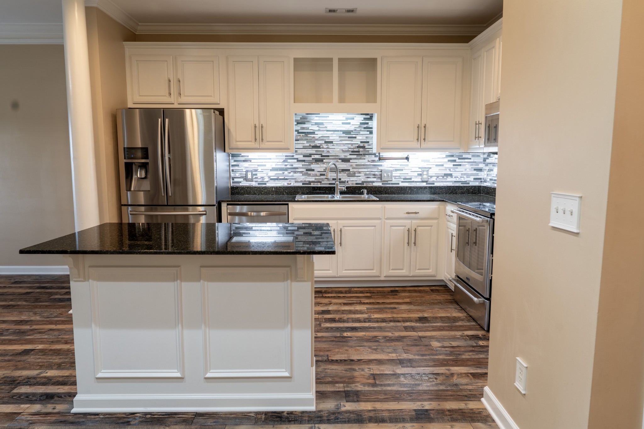 1802 Brentwood Pointe