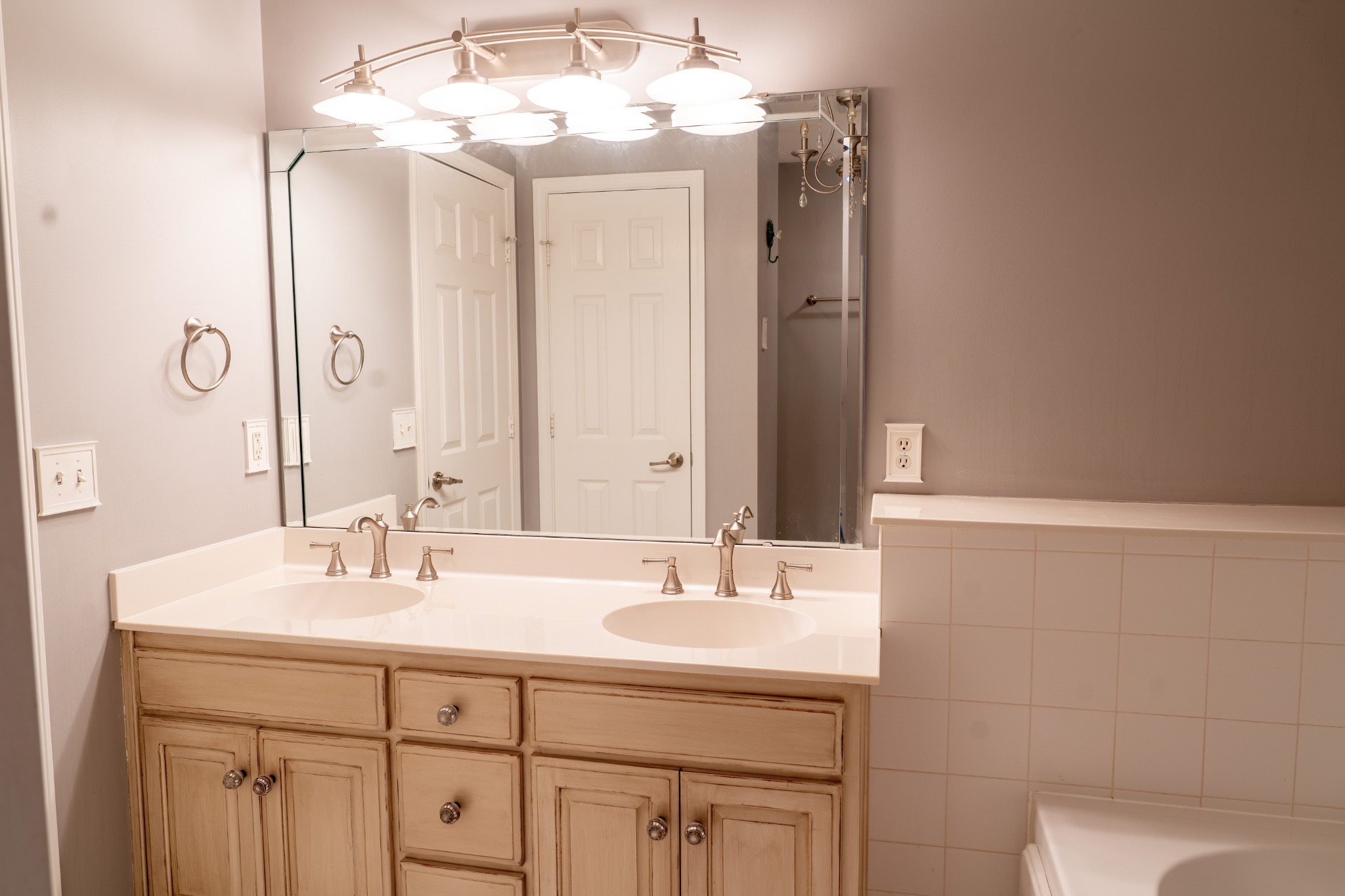 1802 Brentwood Pointe