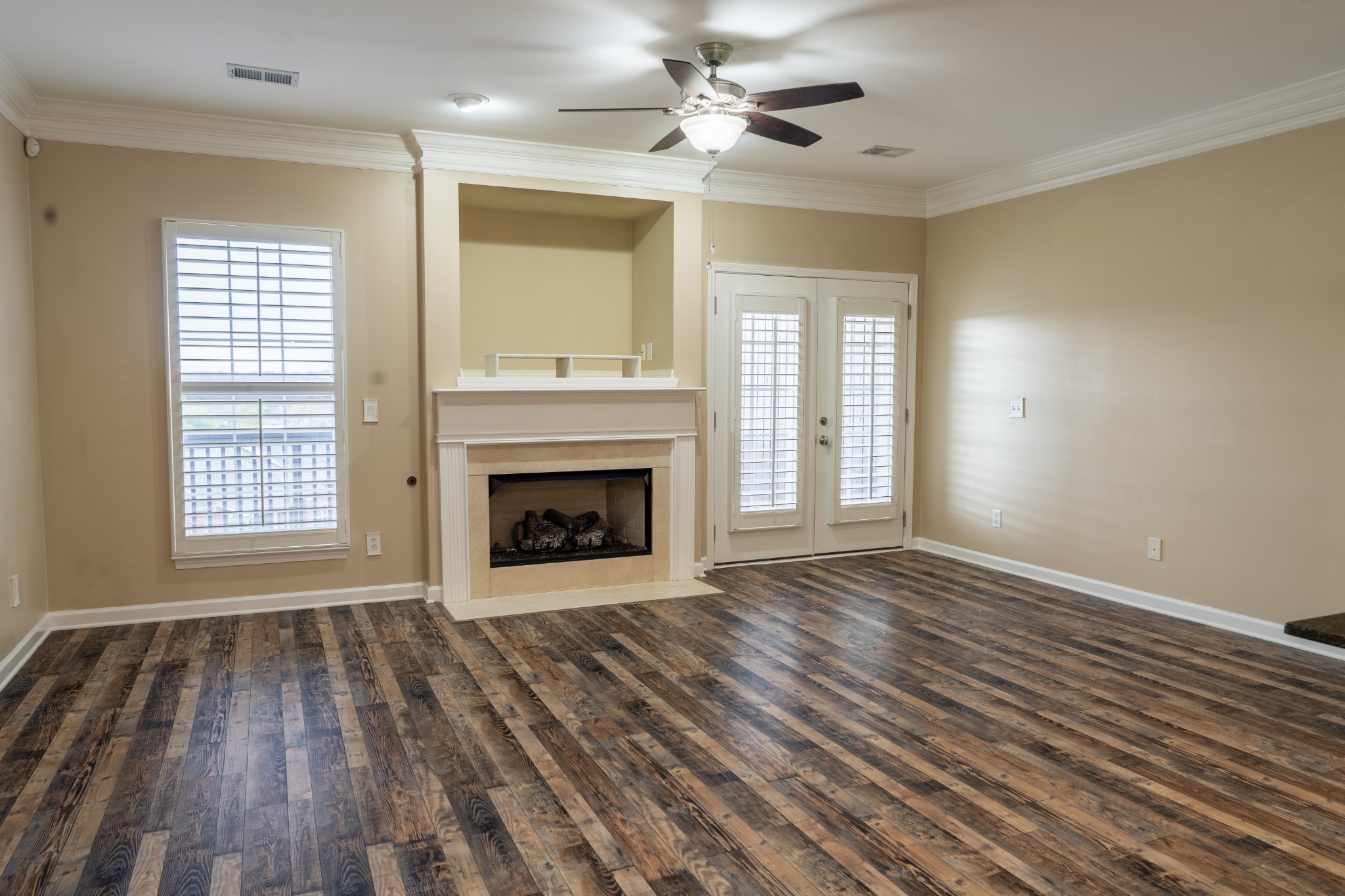 1802 Brentwood Pointe