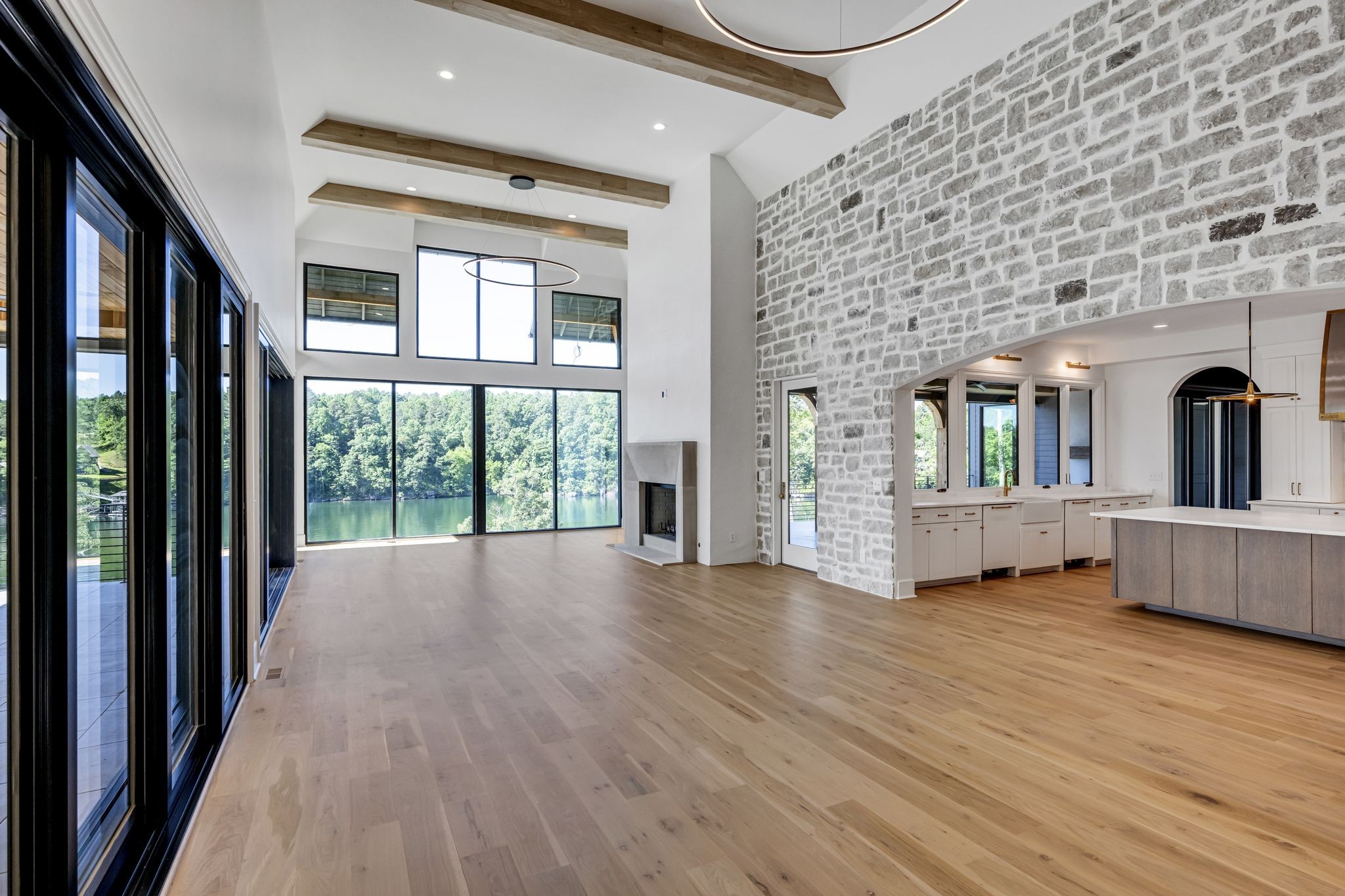 351 COUNTY ROAD 2014