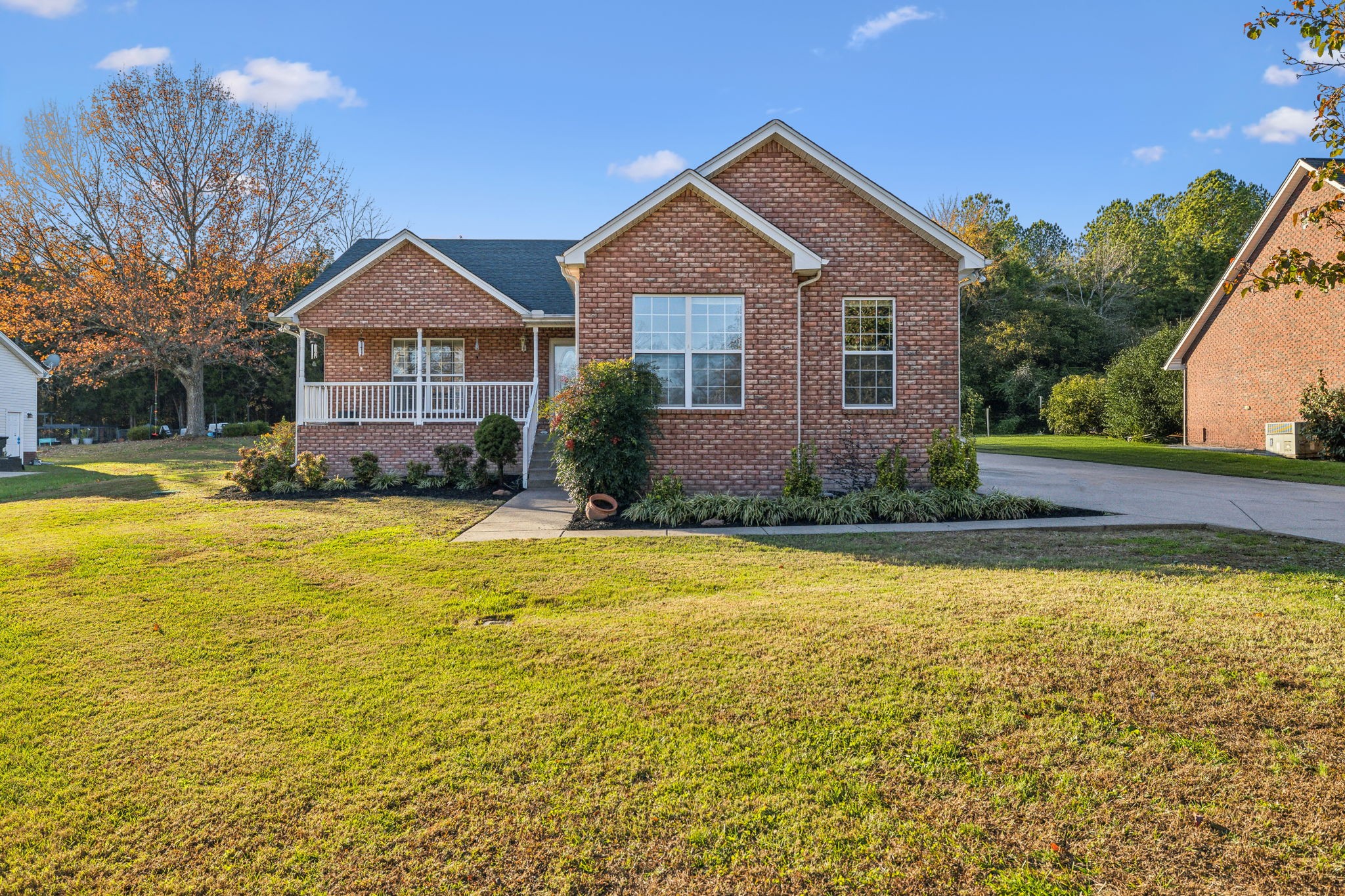 599 Windy Rd
