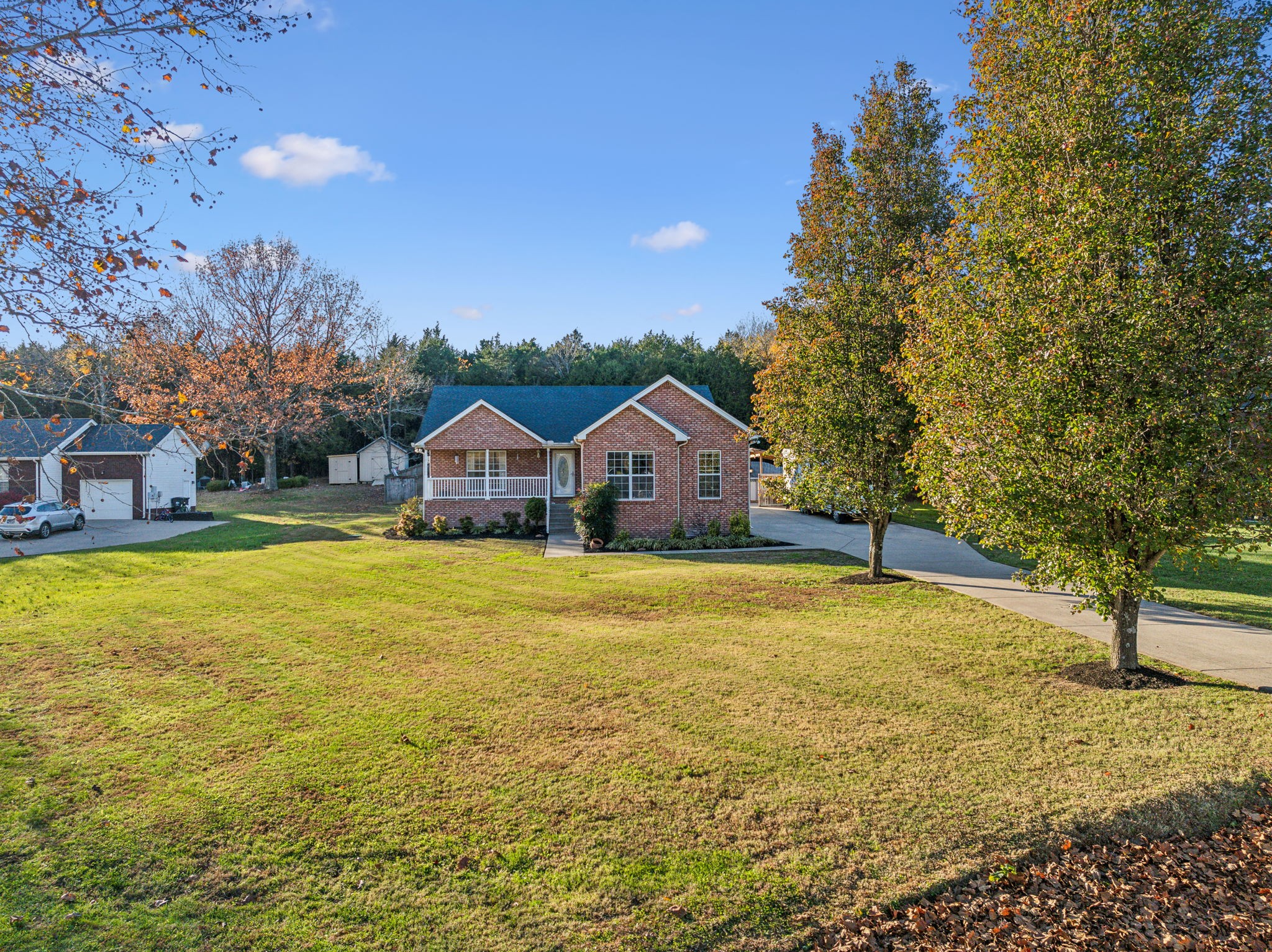 599 Windy Rd