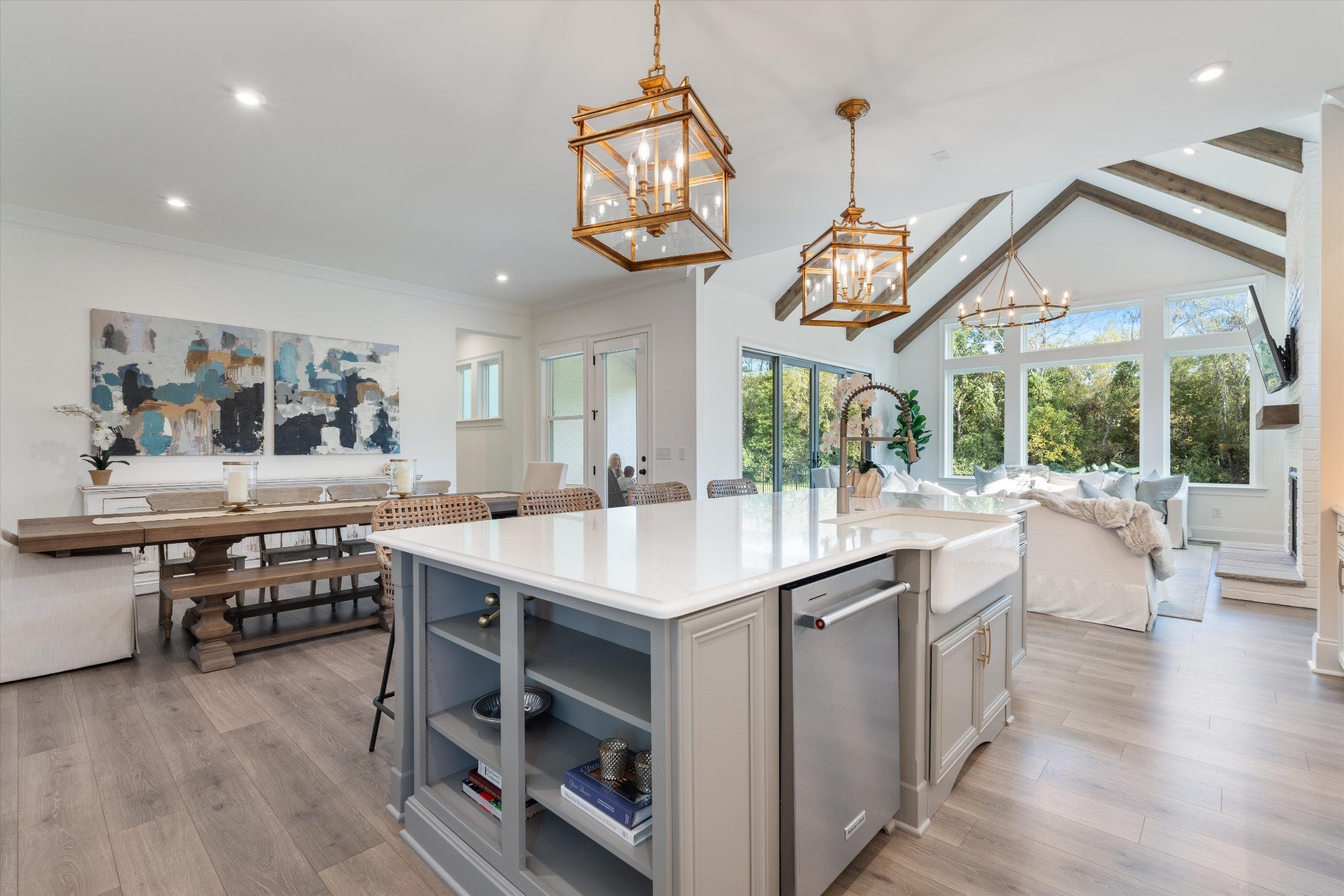 4597 Majestic Meadows Dr