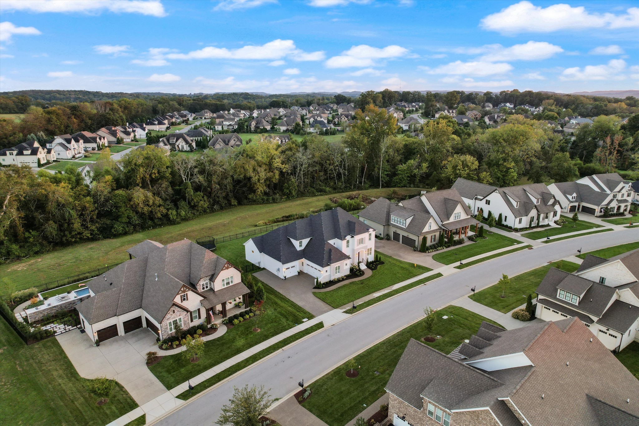 4597 Majestic Meadows Dr