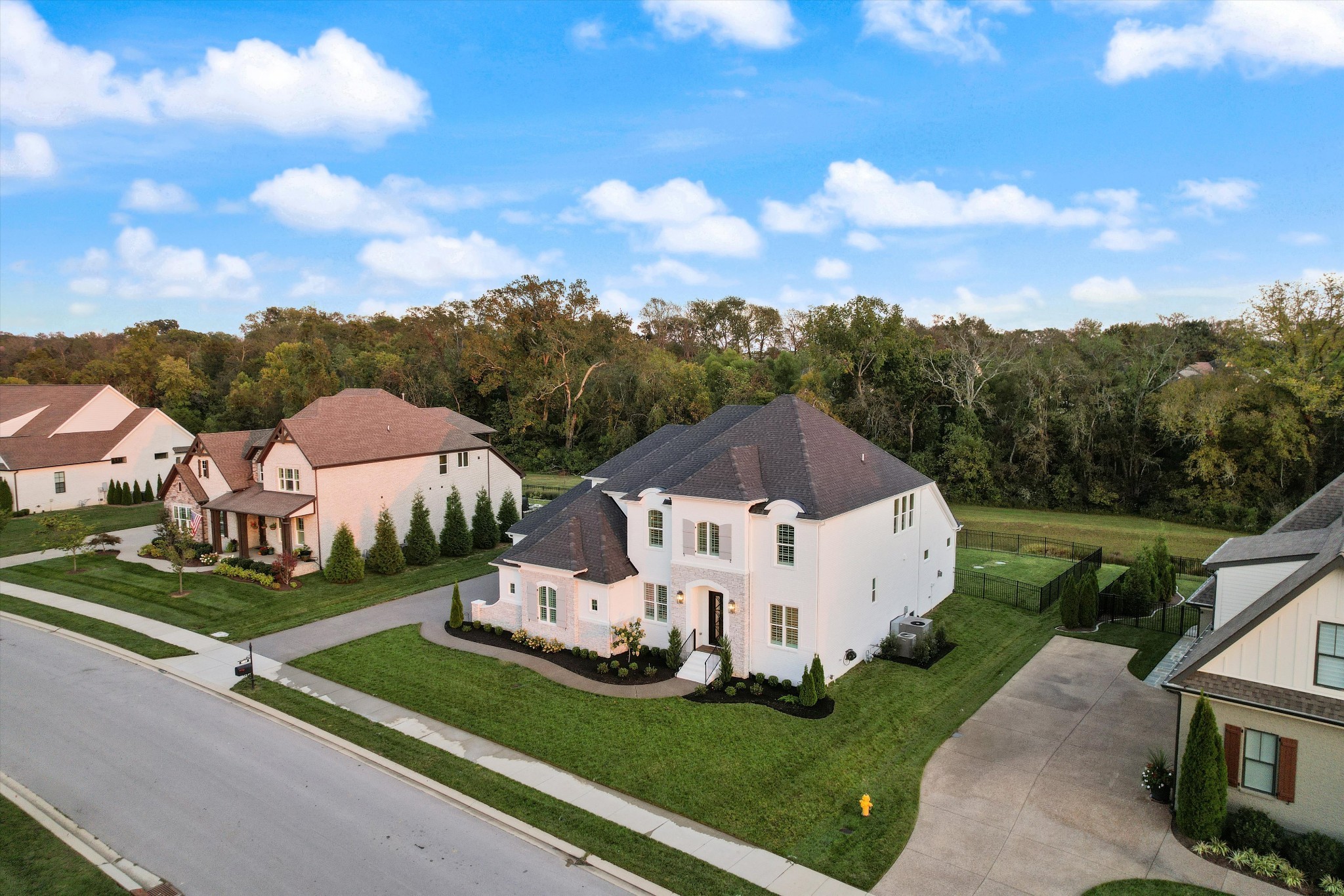 4597 Majestic Meadows Dr