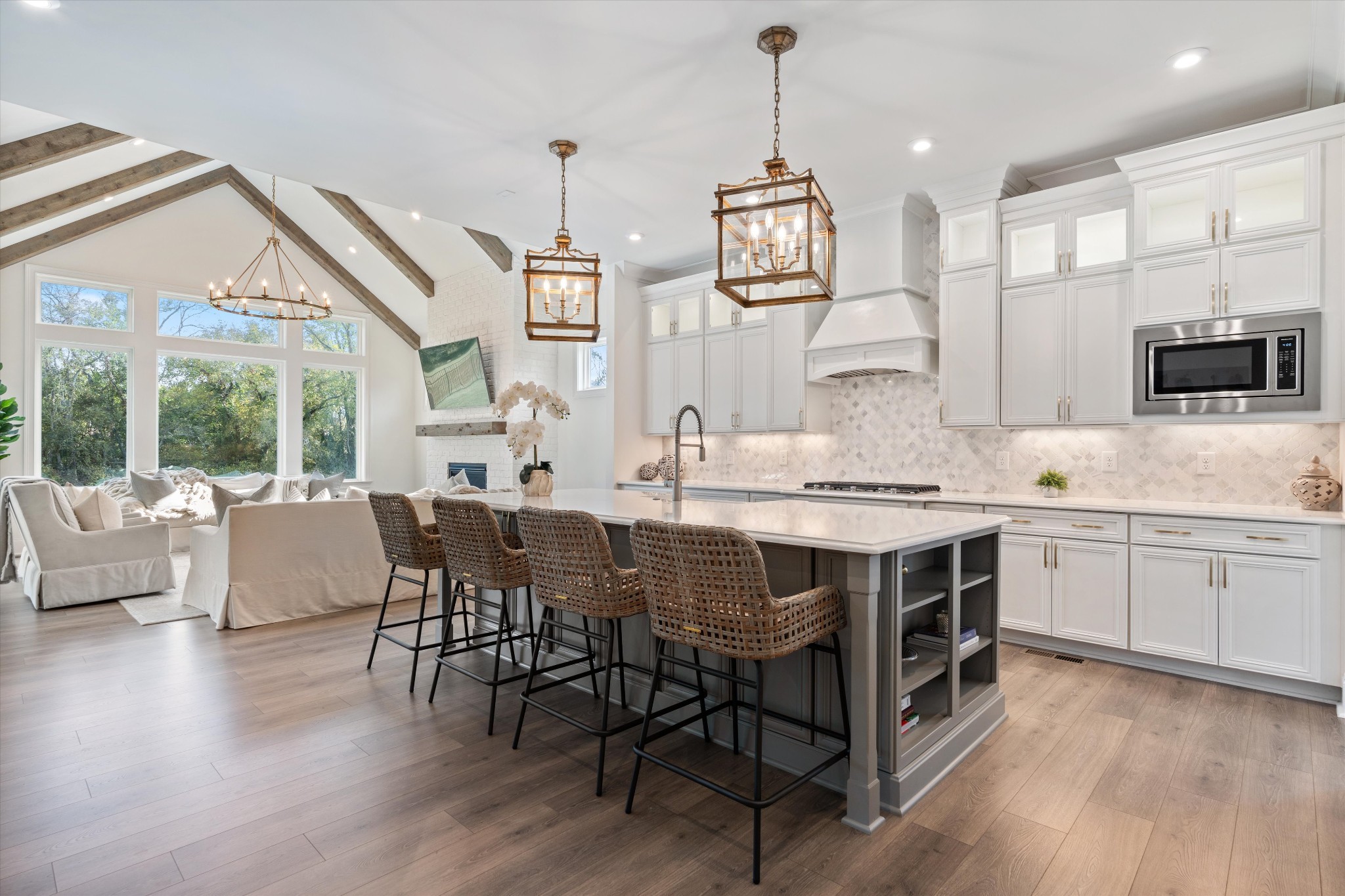 4597 Majestic Meadows Dr