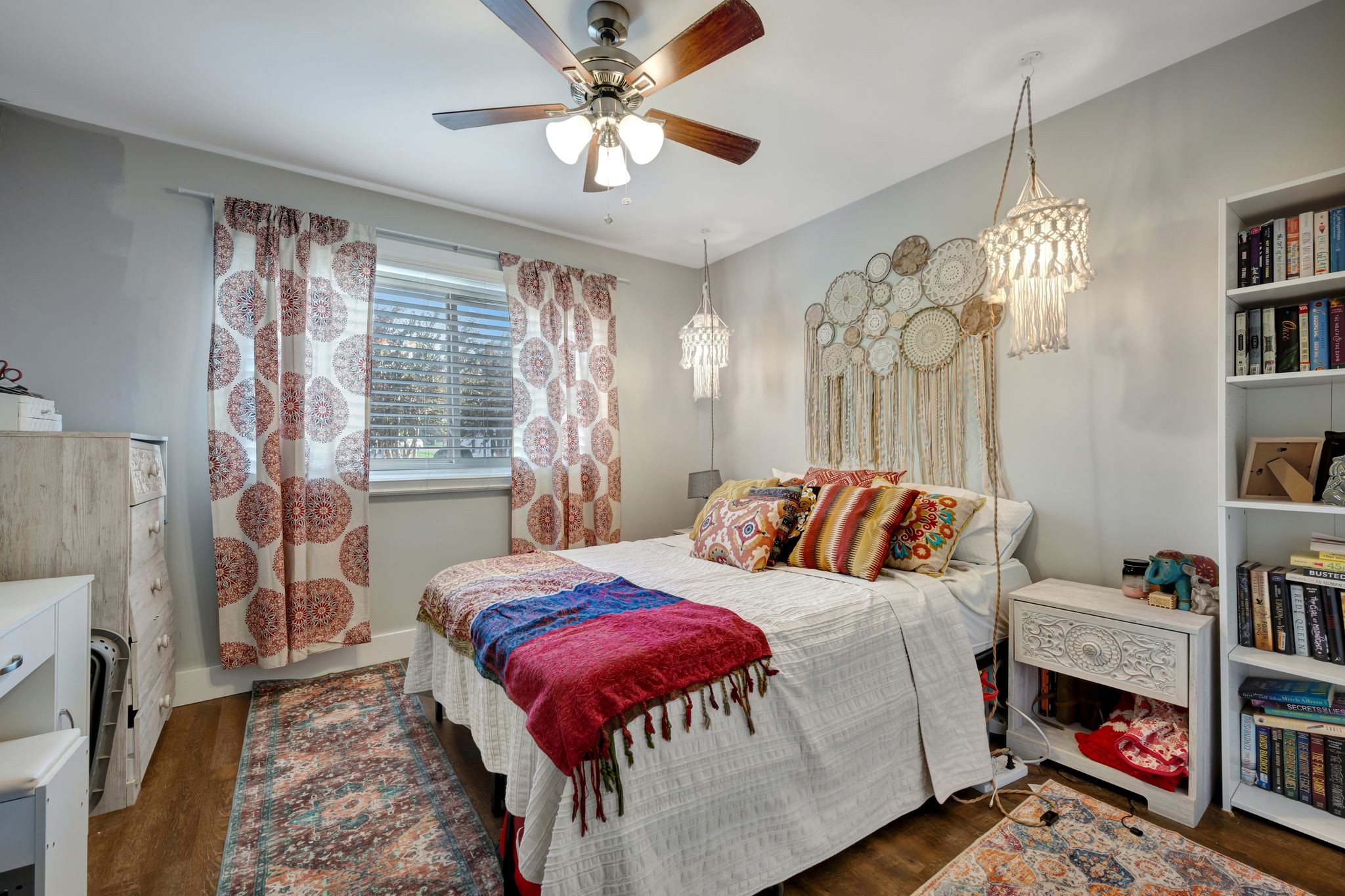 613 Hillsboro Rd Unit: B18