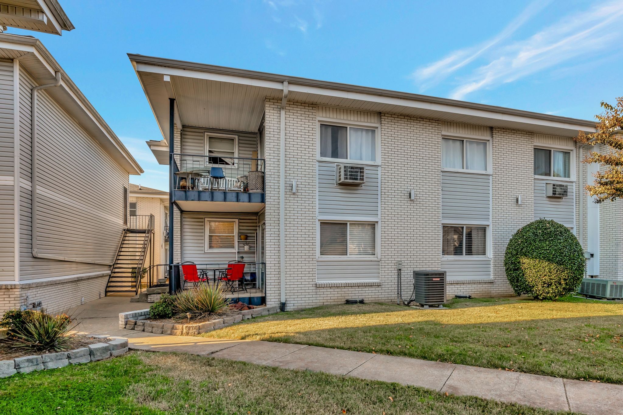 613 Hillsboro Rd Unit: B18