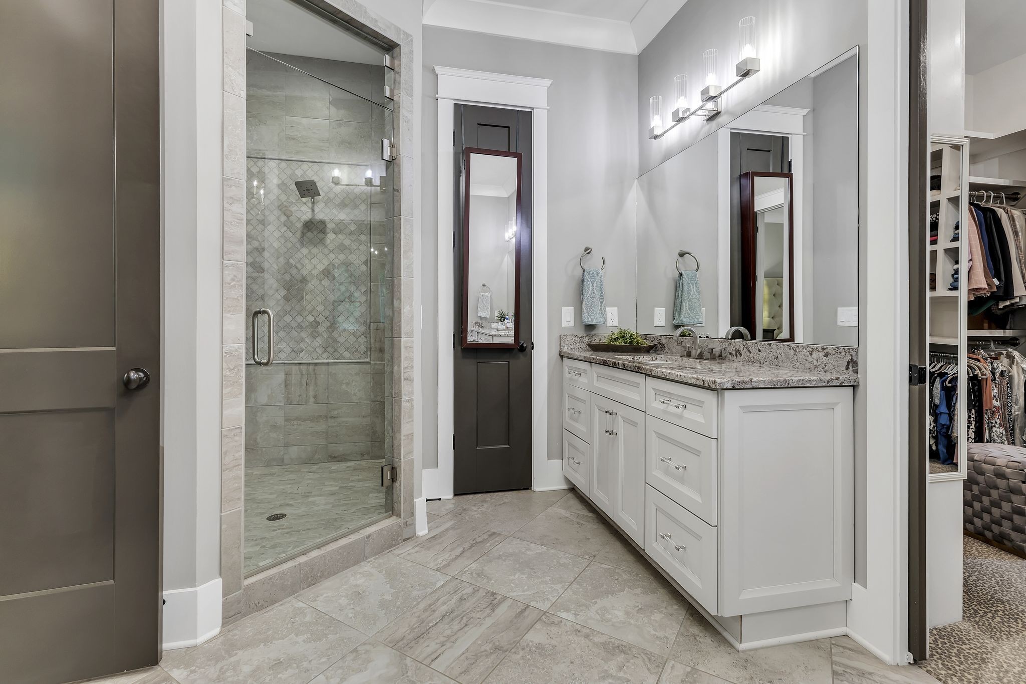 4468 Savage Pointe Dr