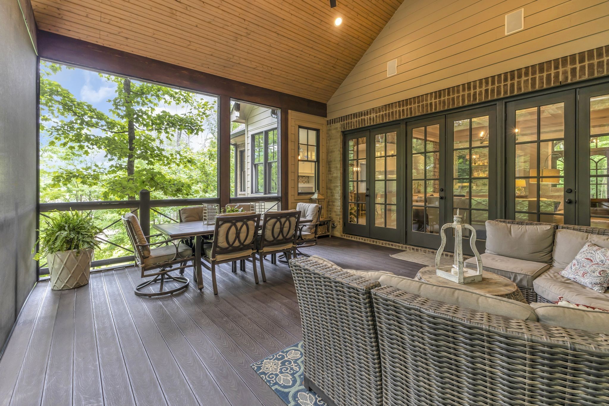 4468 Savage Pointe Dr