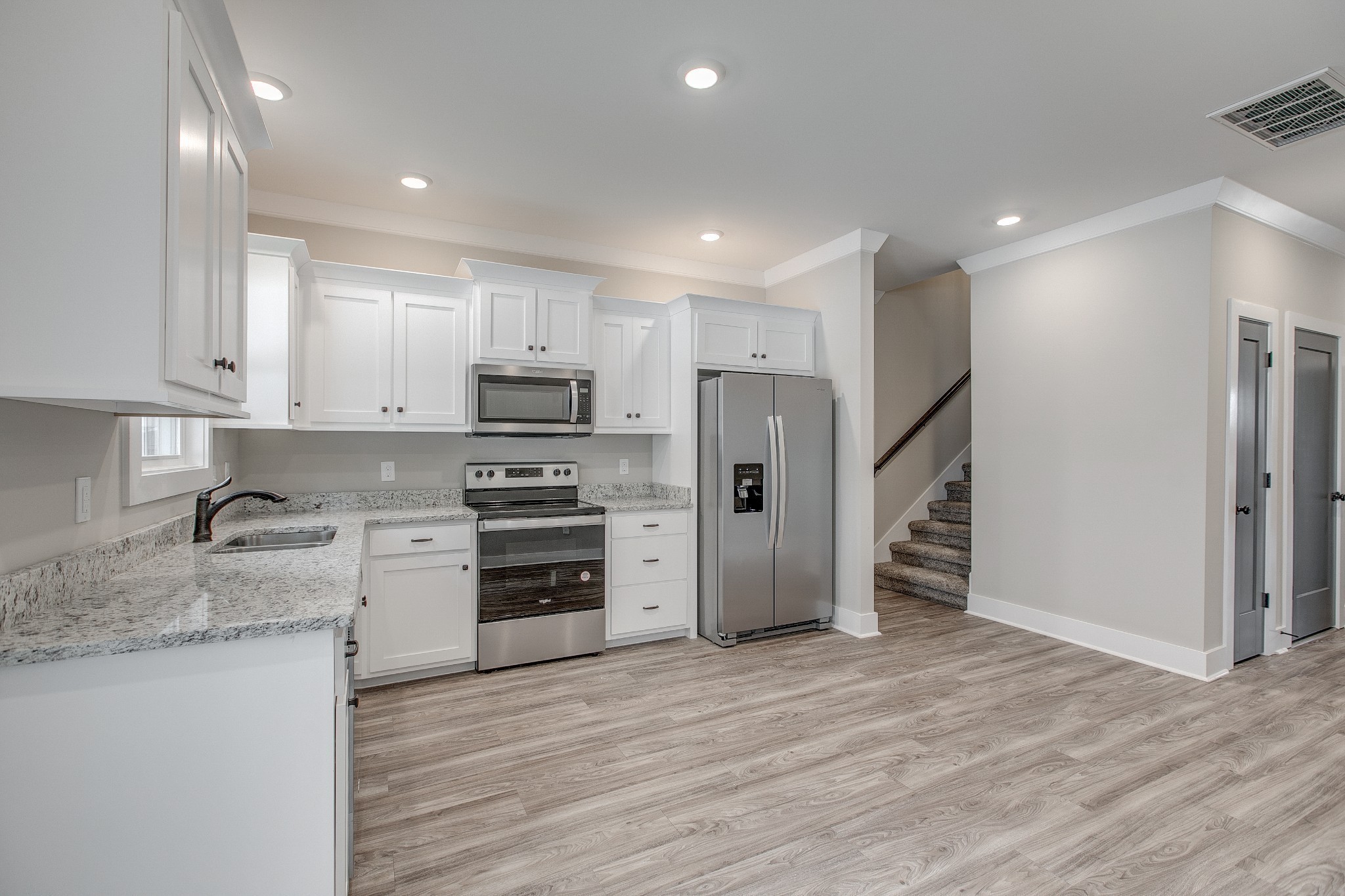 1907 Windhelm Dr