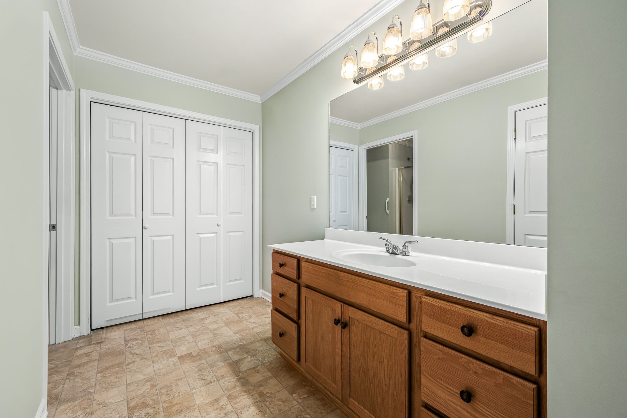617 Village Green Circle