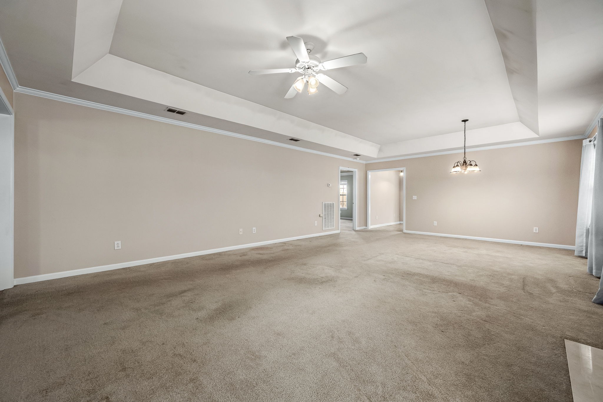 617 Village Green Circle