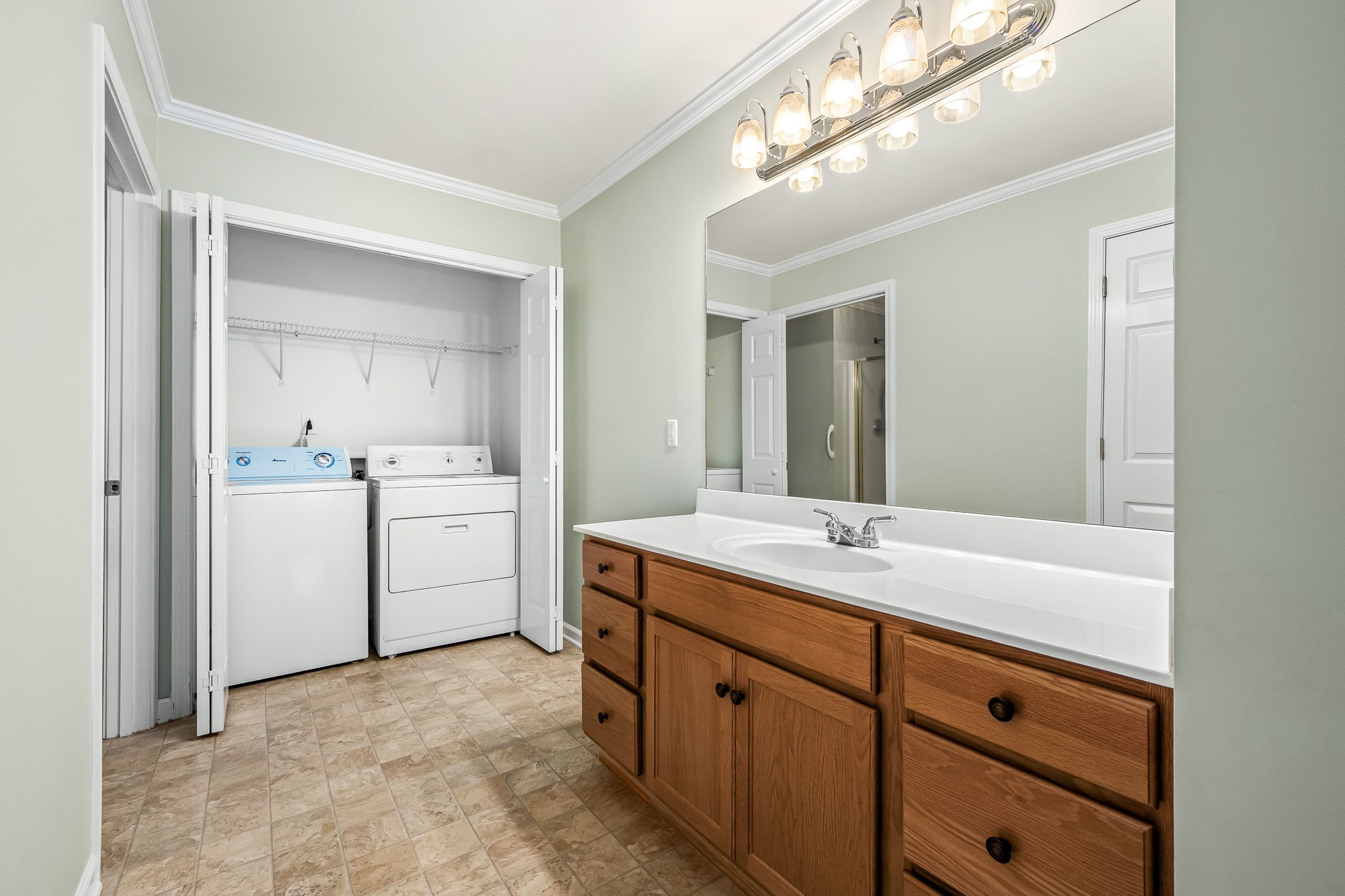 617 Village Green Circle