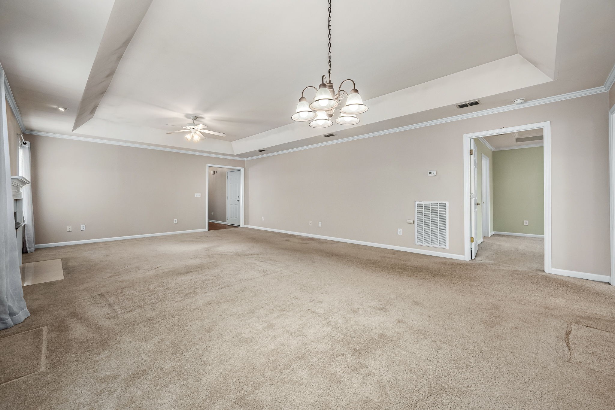 617 Village Green Circle