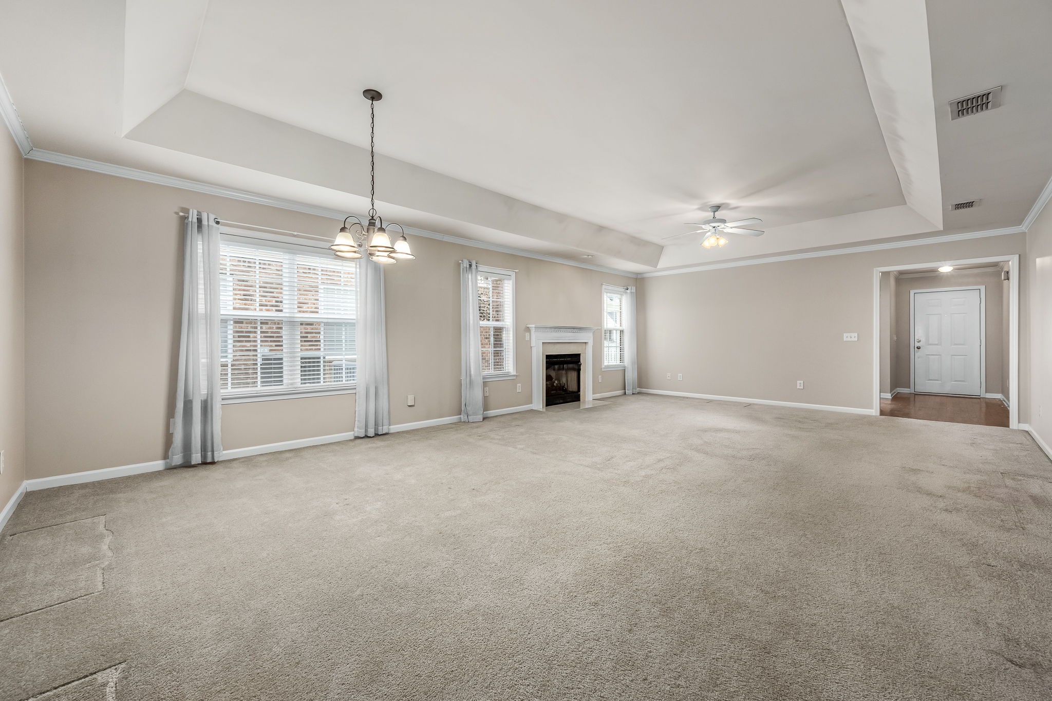 617 Village Green Circle