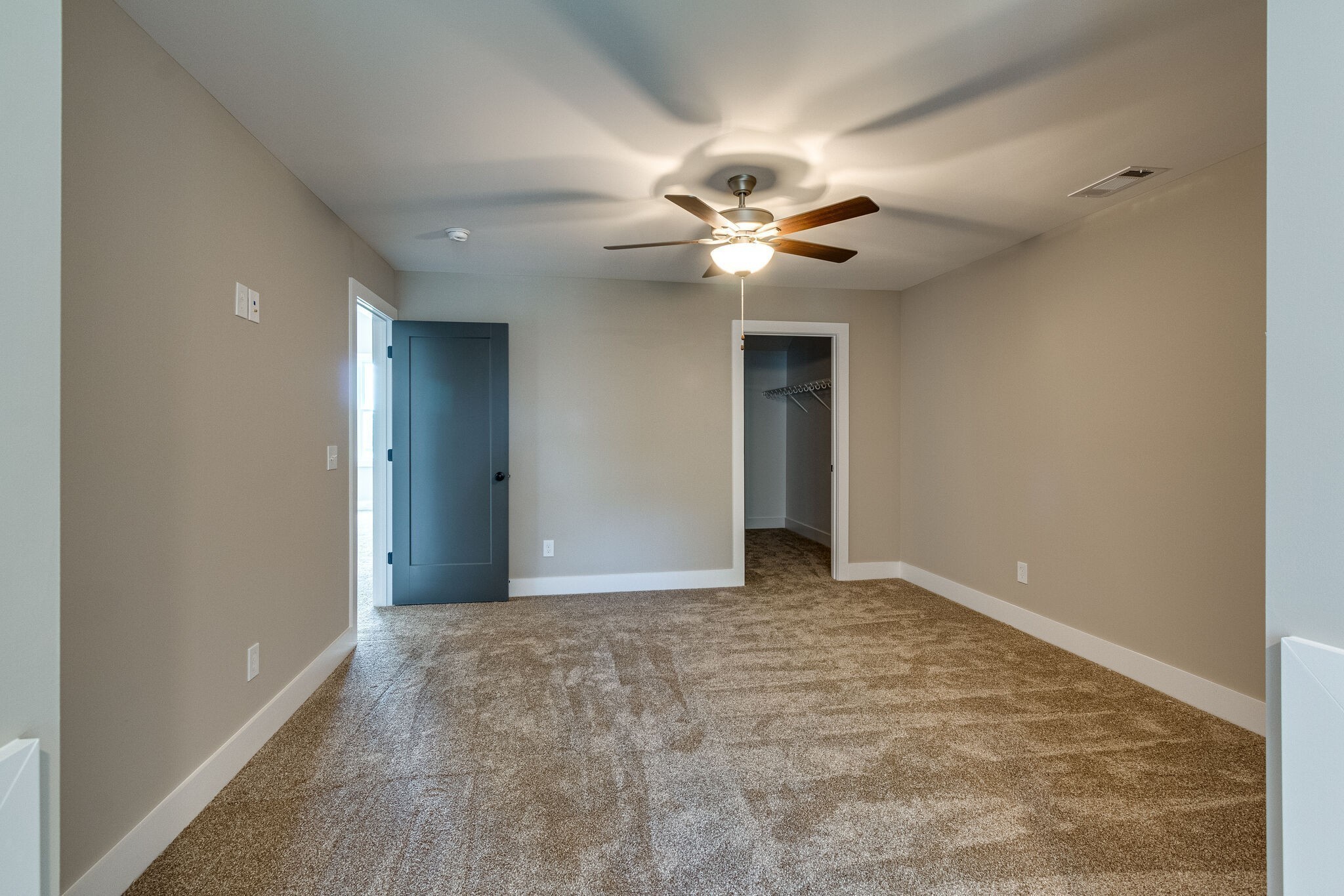 1911 Windhelm Dr