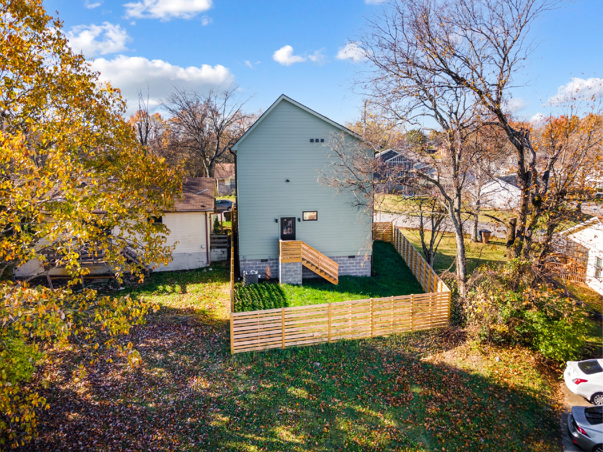 3526 Shady Side Dr