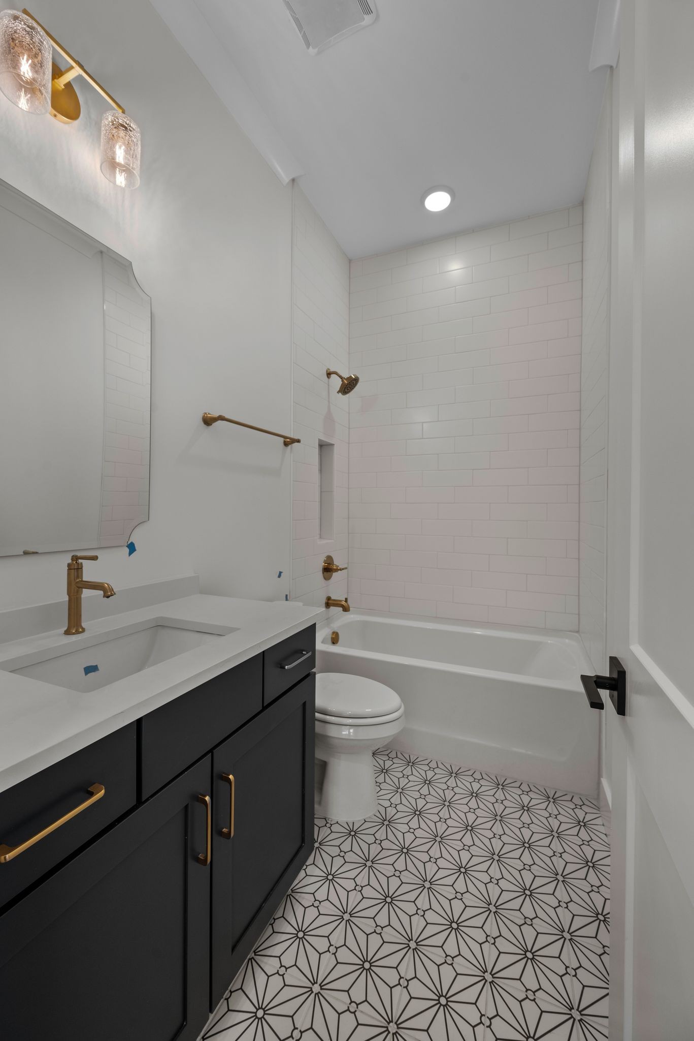 5406 Michigan Ave Unit: B